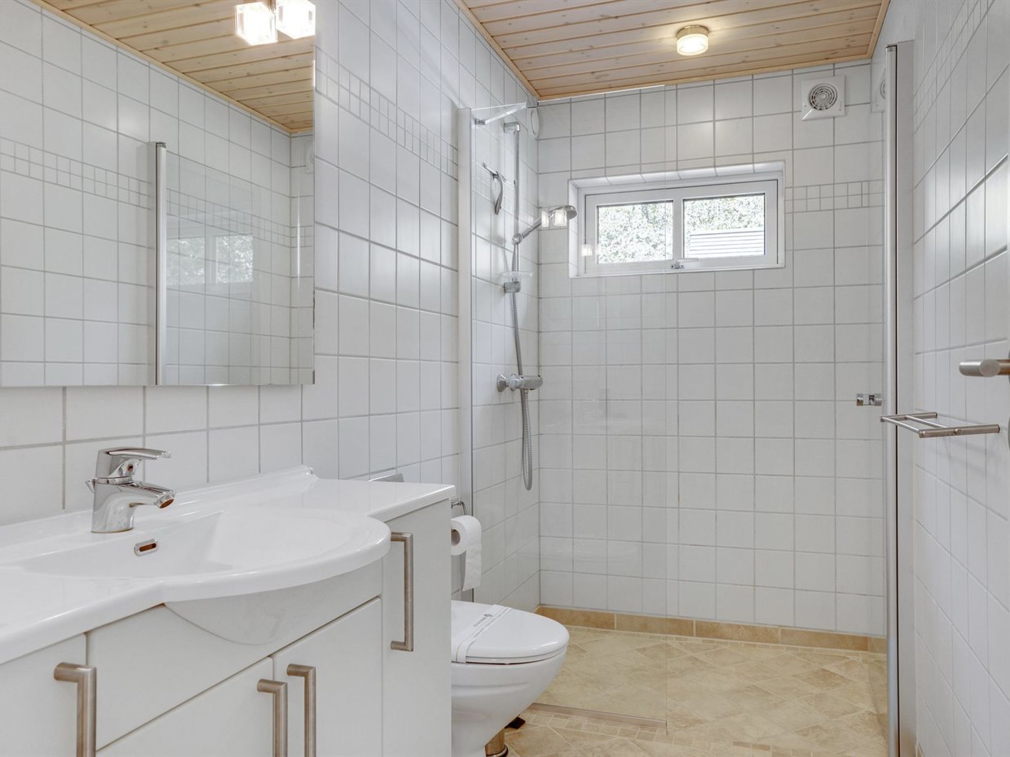 "Henni" - 2.5km from the sea - Dedans