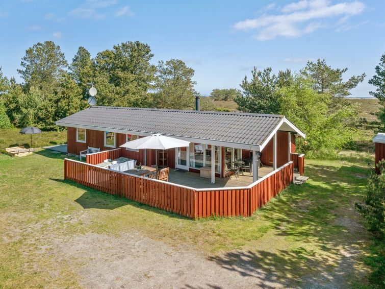 Search and Stay destination Læsø, Denmark from . "Hrefna" - 350m from the sea in NE Jutland