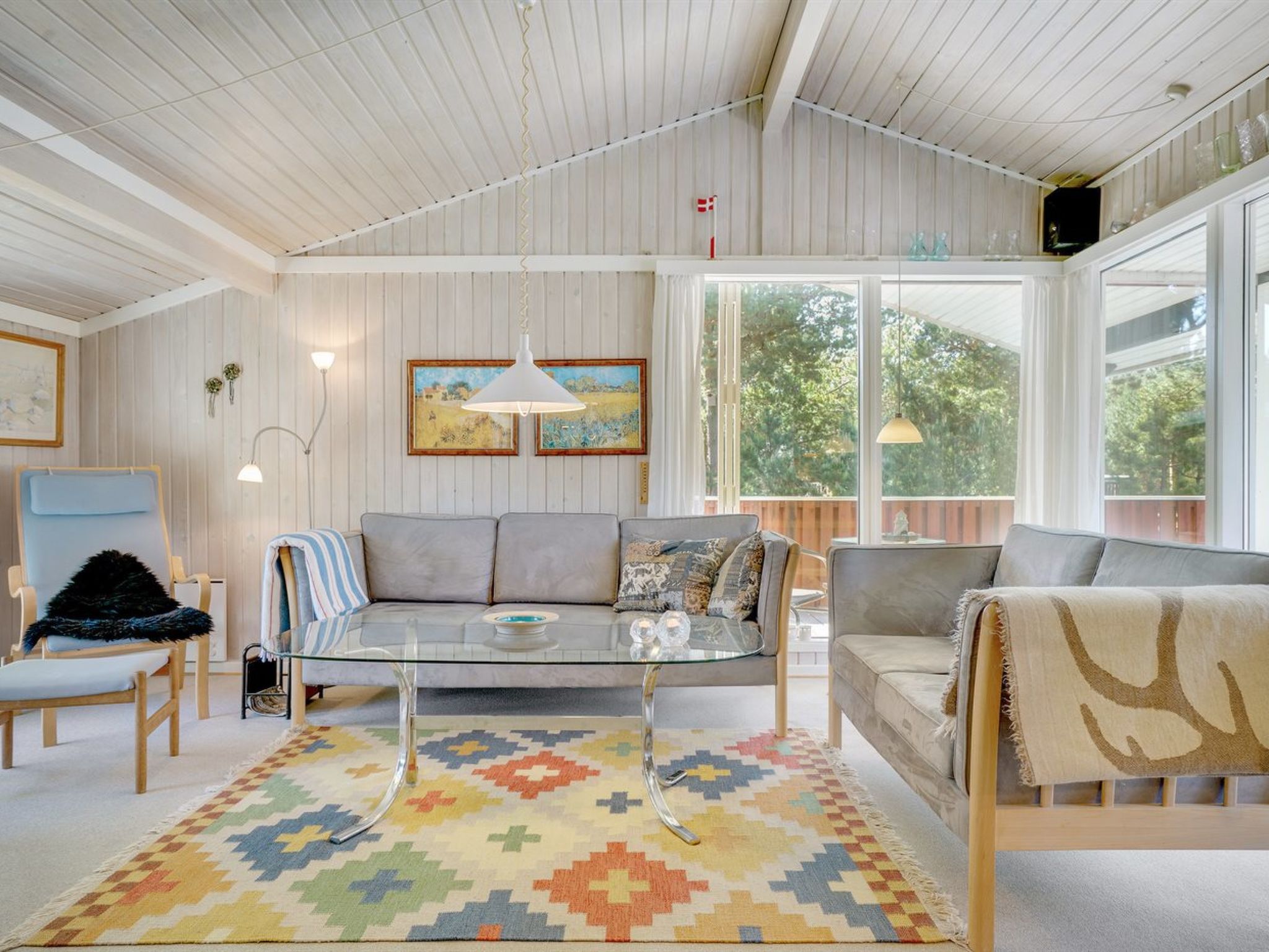 "Hrefna" - 350m from the sea - Drinnen