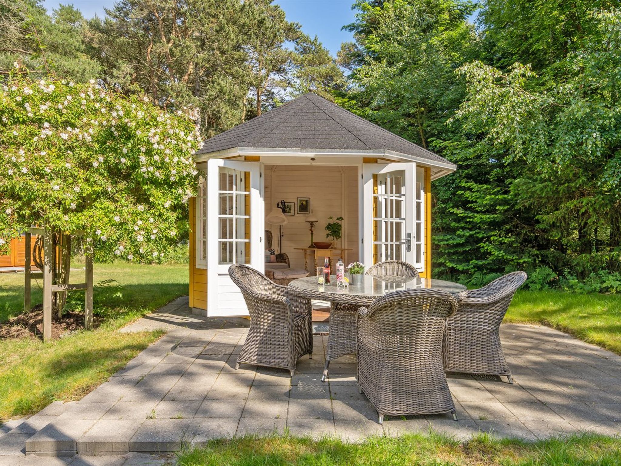 "Mirla" - 300m from the sea - Buiten