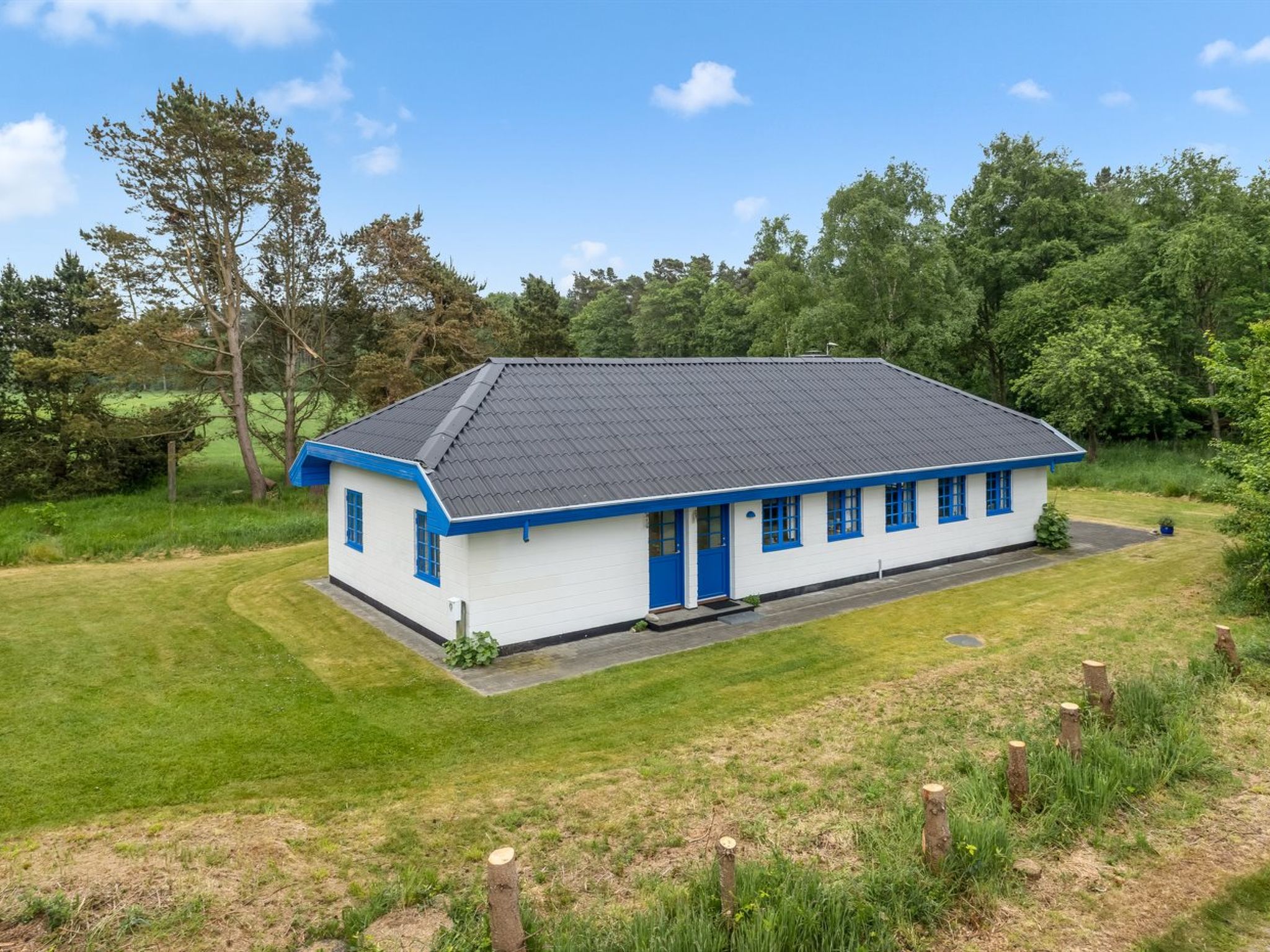 "Ema" - 5km from the sea - Buiten