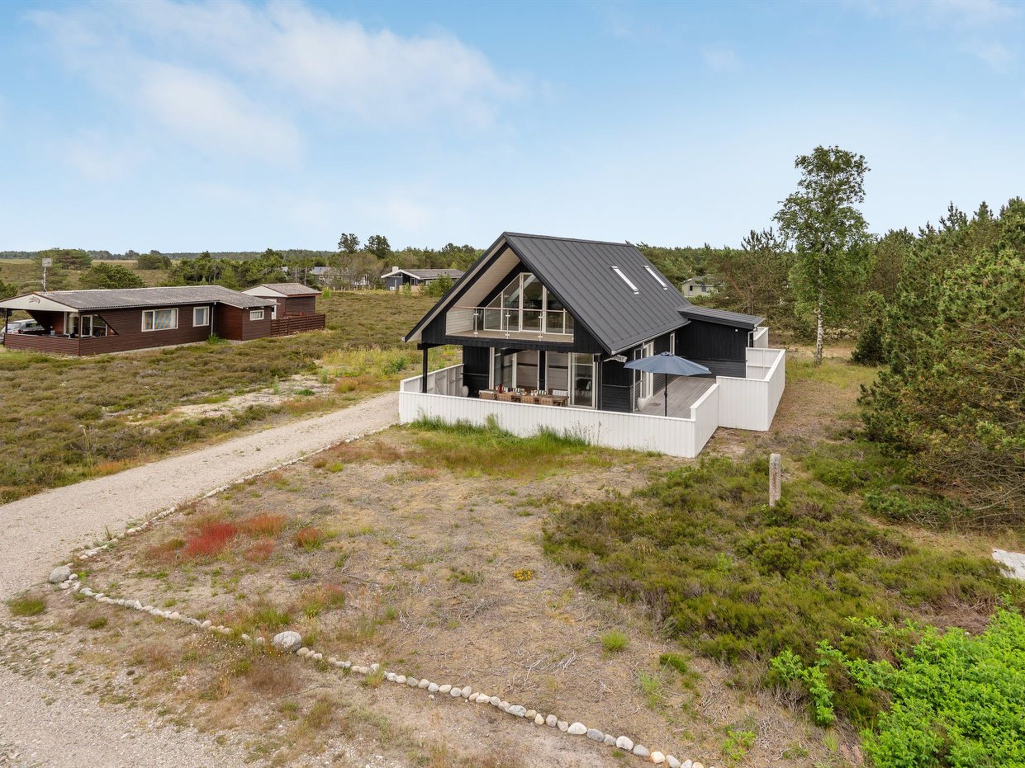 "Alf" - 200m from the sea - Outside