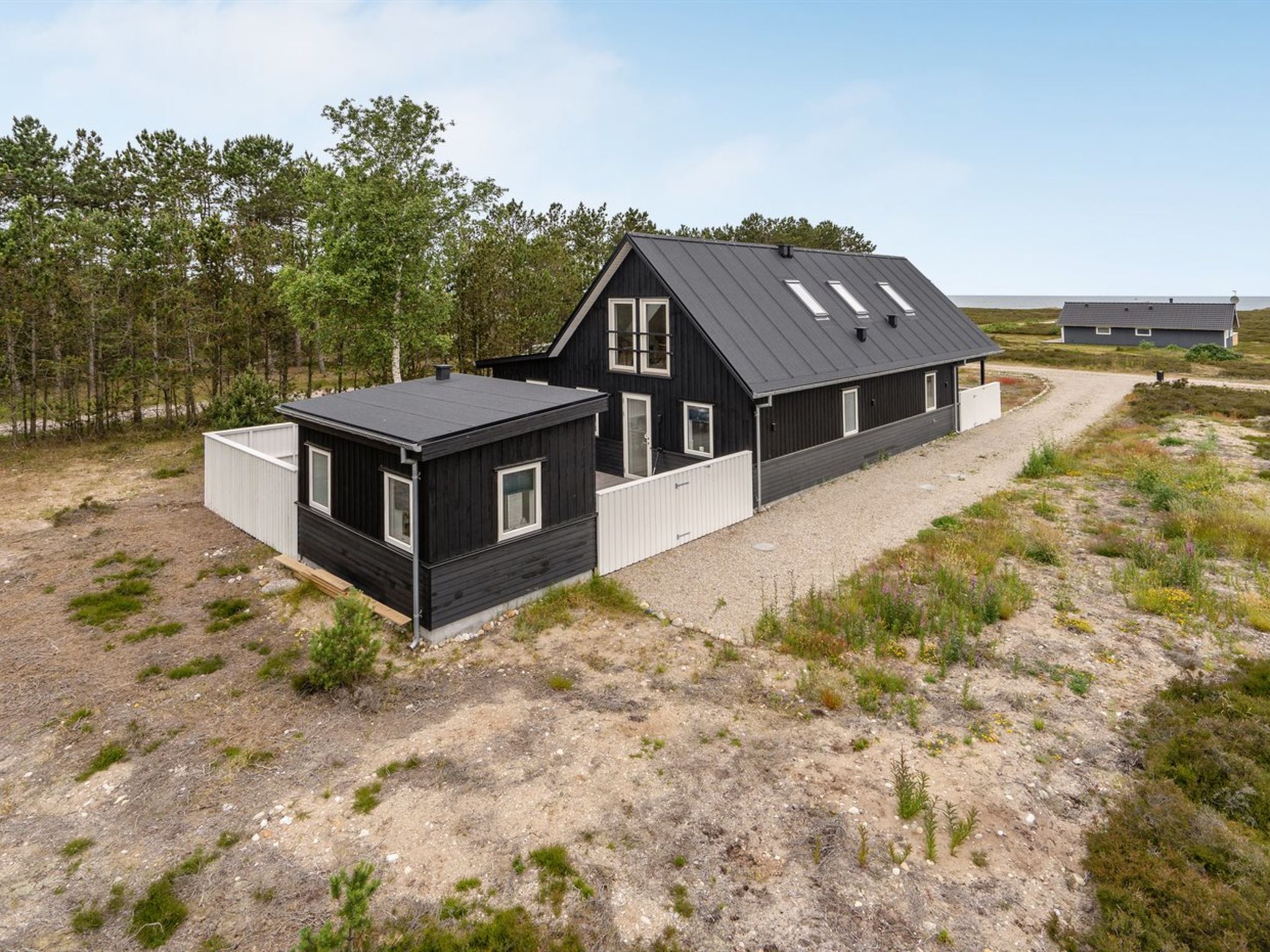 "Alf" - 200m from the sea - Outside