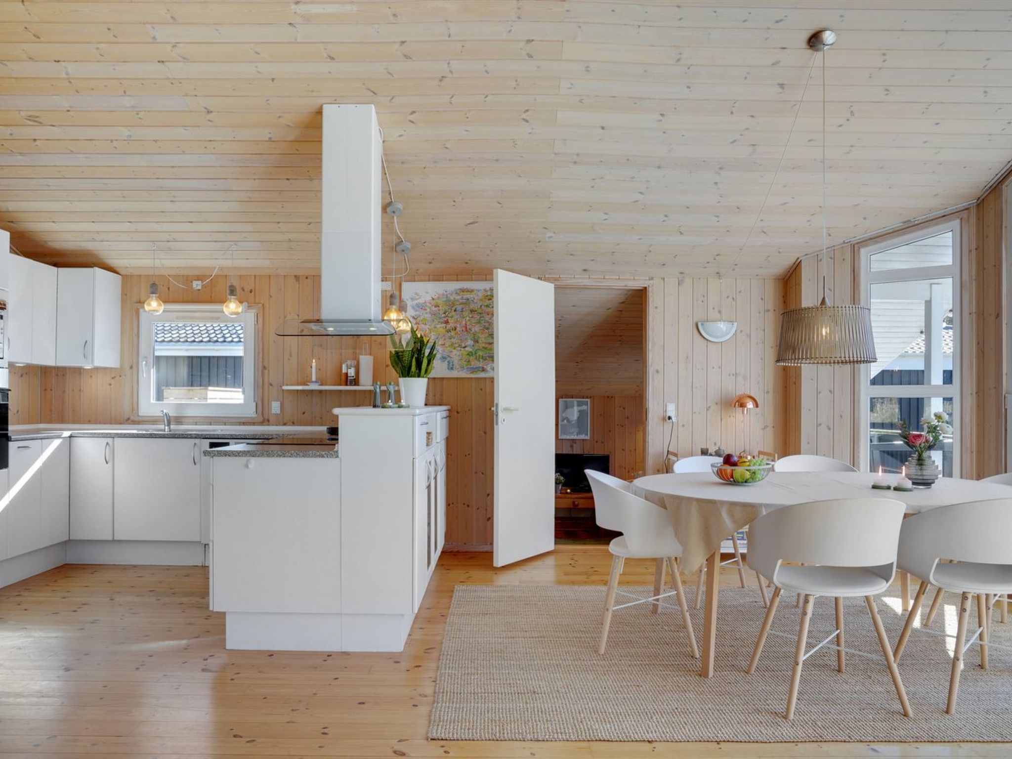 "Mika" - 1km from the sea - Binnen