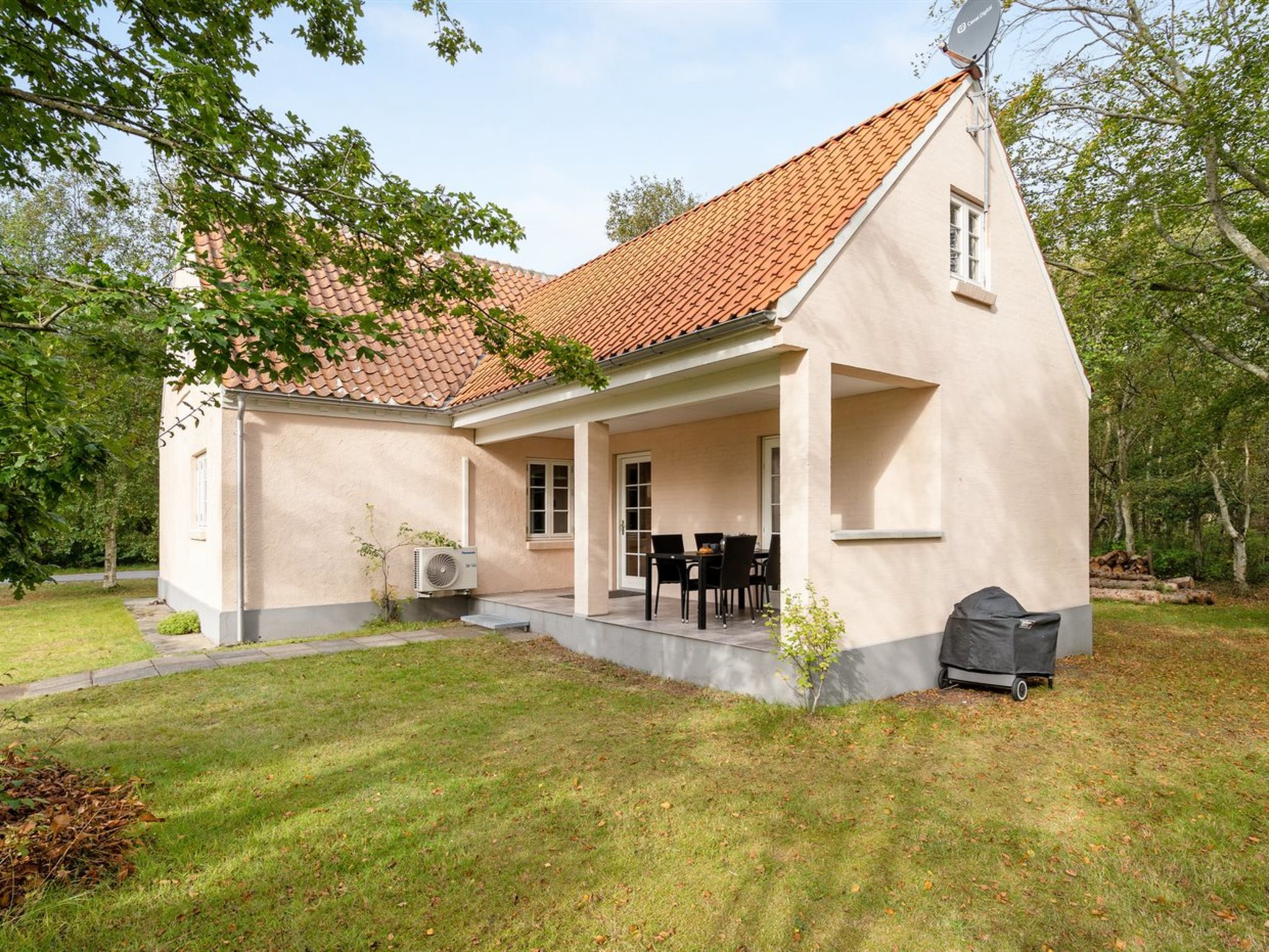 "Hildegunn" - 200m from the sea