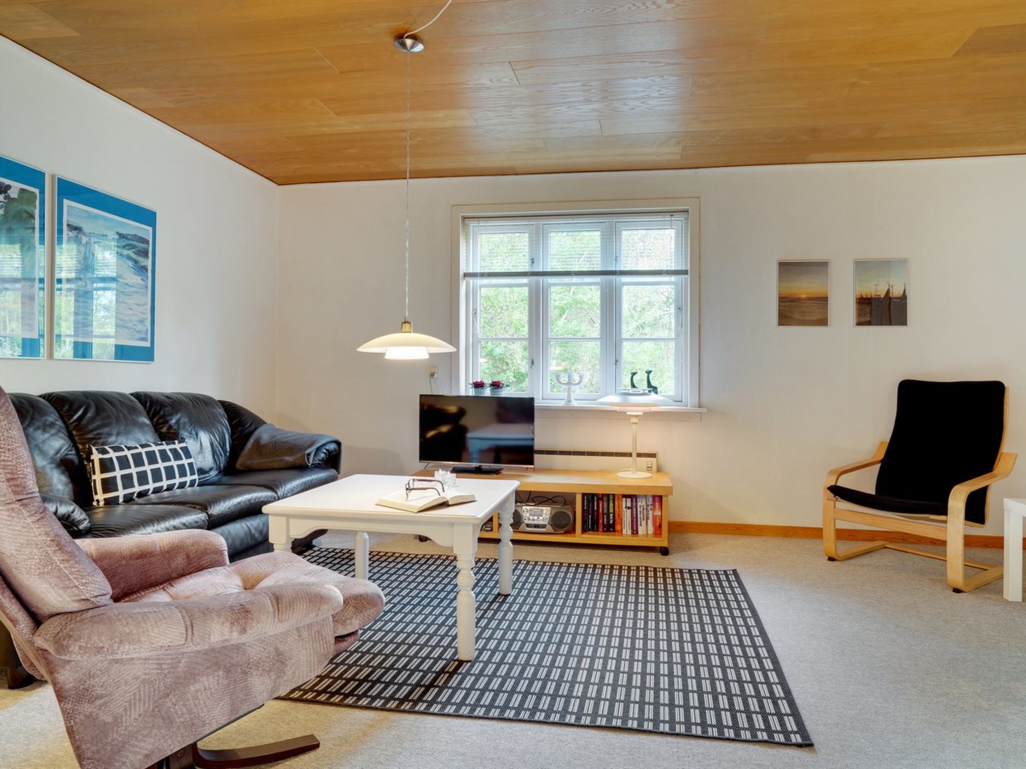 "Hildegunn" - 200m from the sea - Drinnen