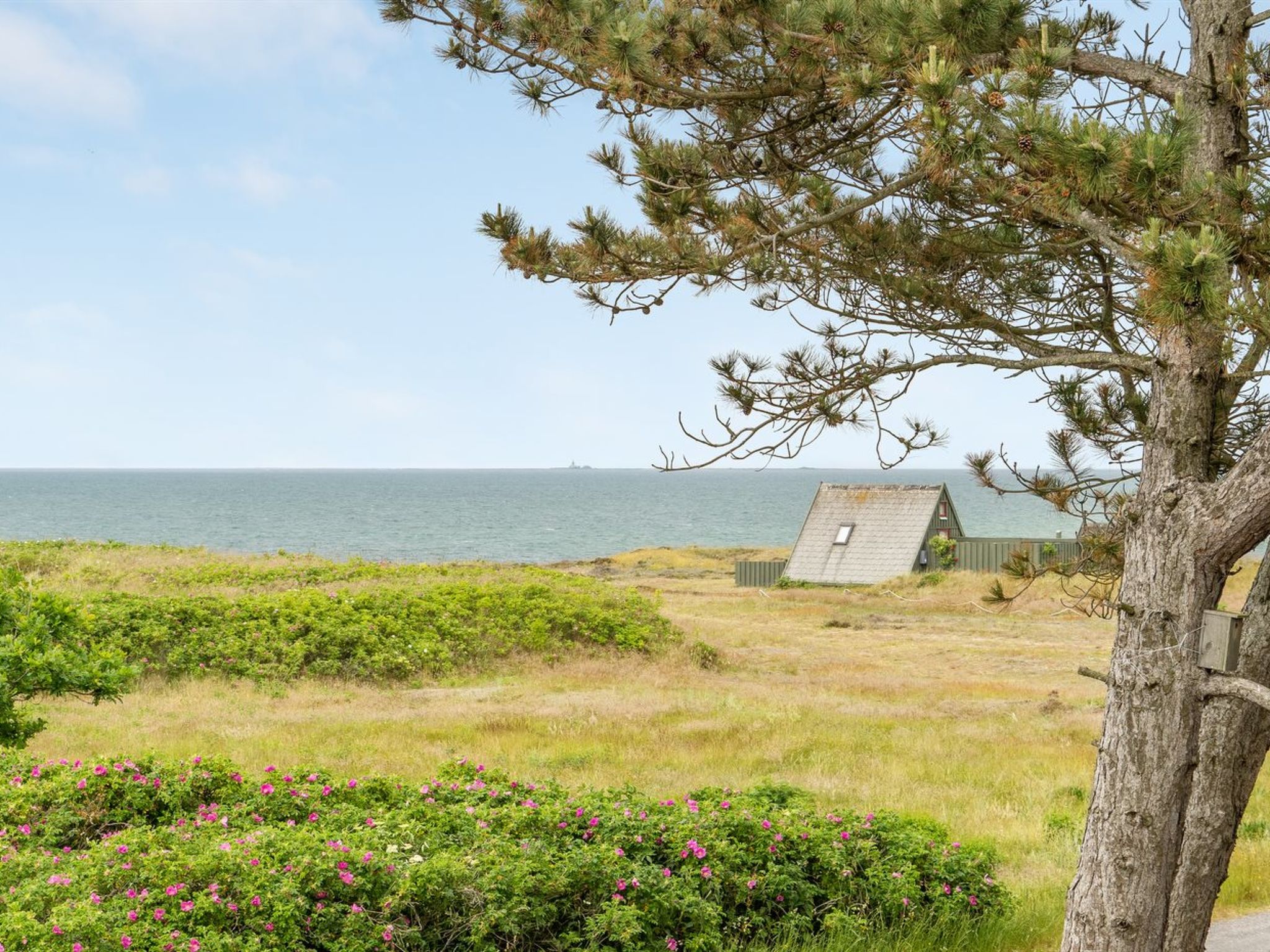 "Eivi" - 150m from the sea - Buiten