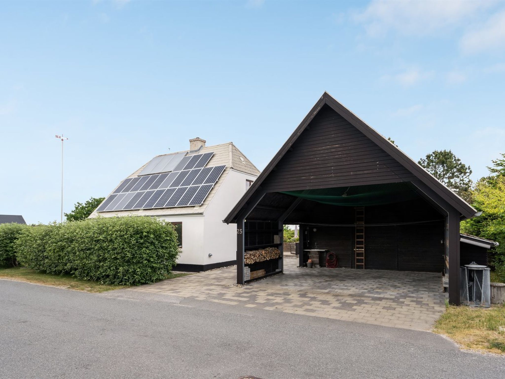 "Eivi" - 150m from the sea - Buiten
