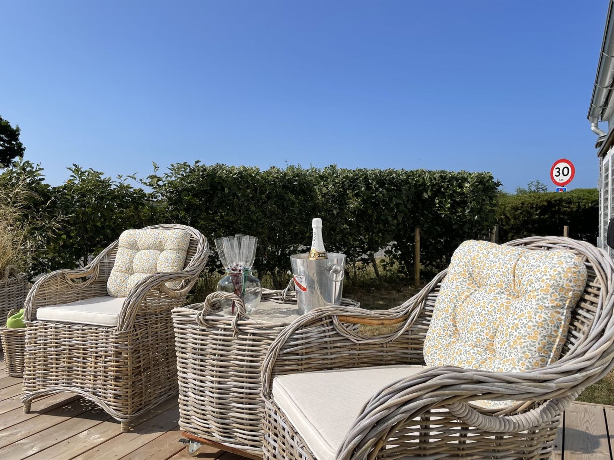 "Eivi" - 150m from the sea