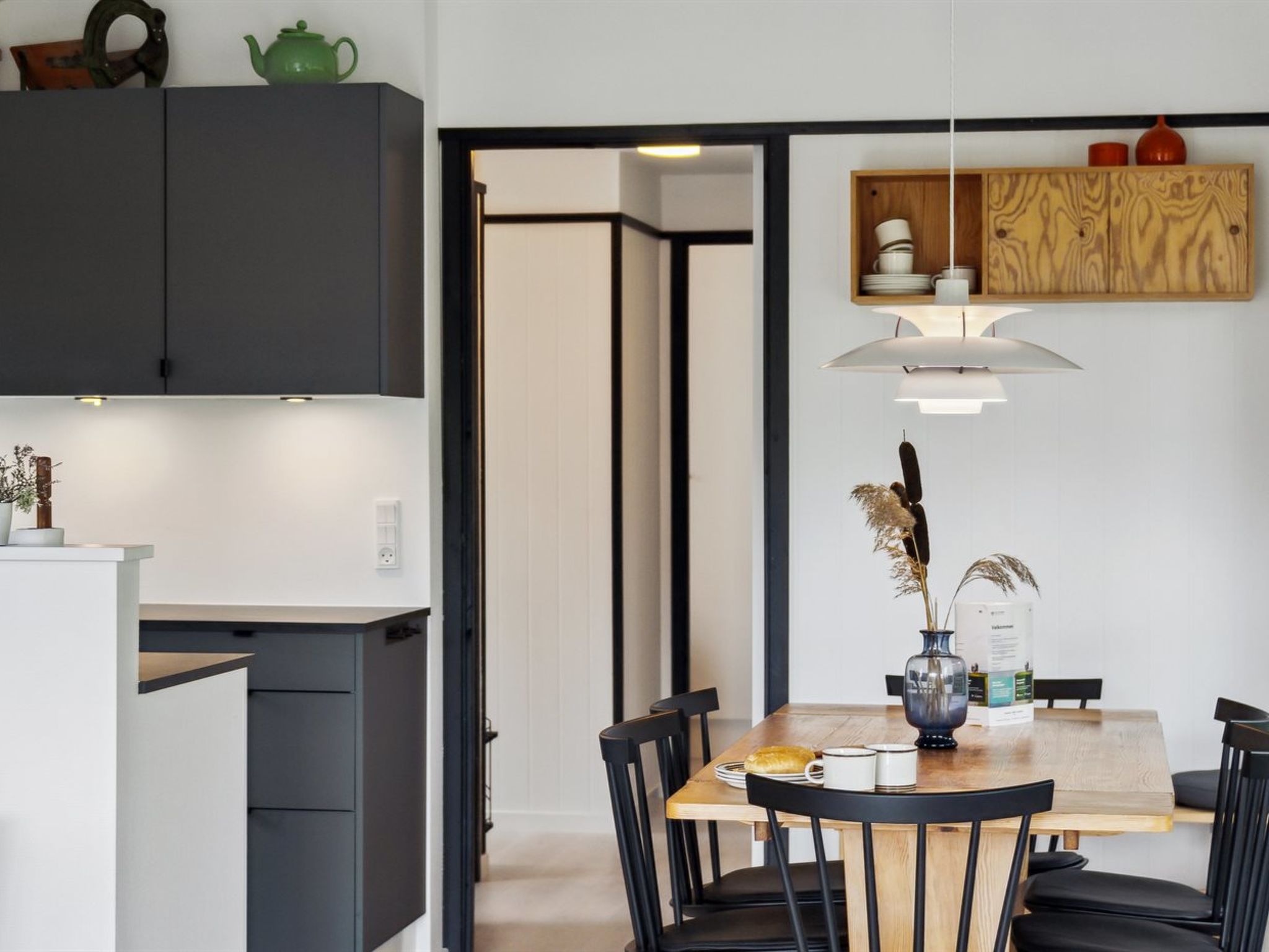 "Shayene" - 2.5km from the sea - Binnen