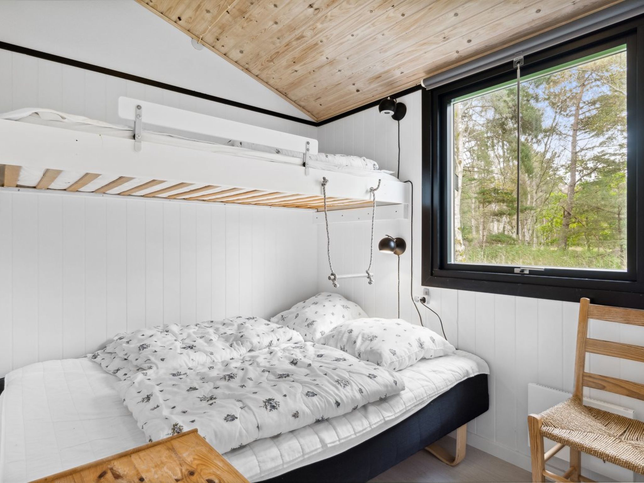 "Shayene" - 2.5km from the sea - Binnen