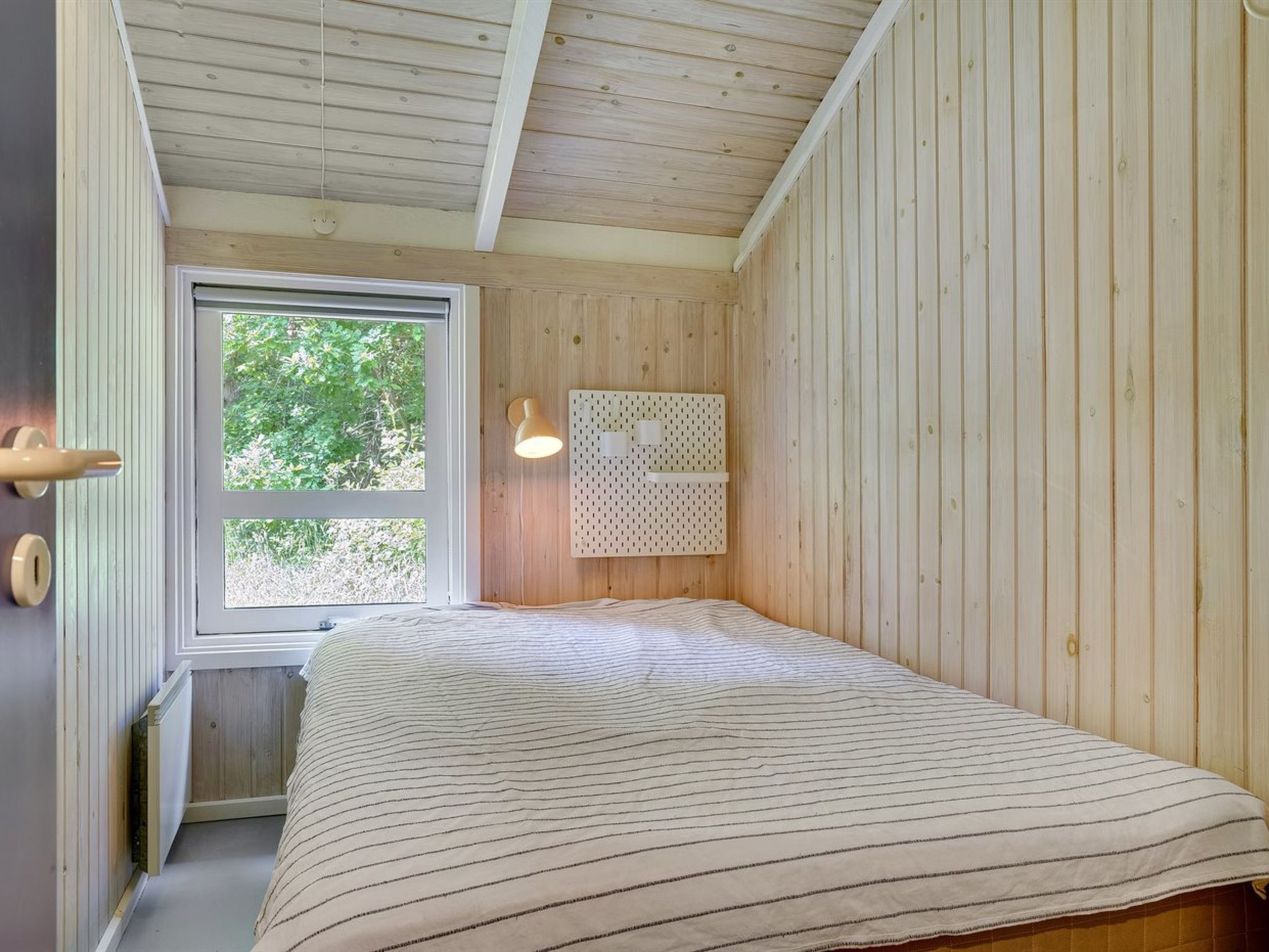 "Lovis" - 600m from the sea - Binnen
