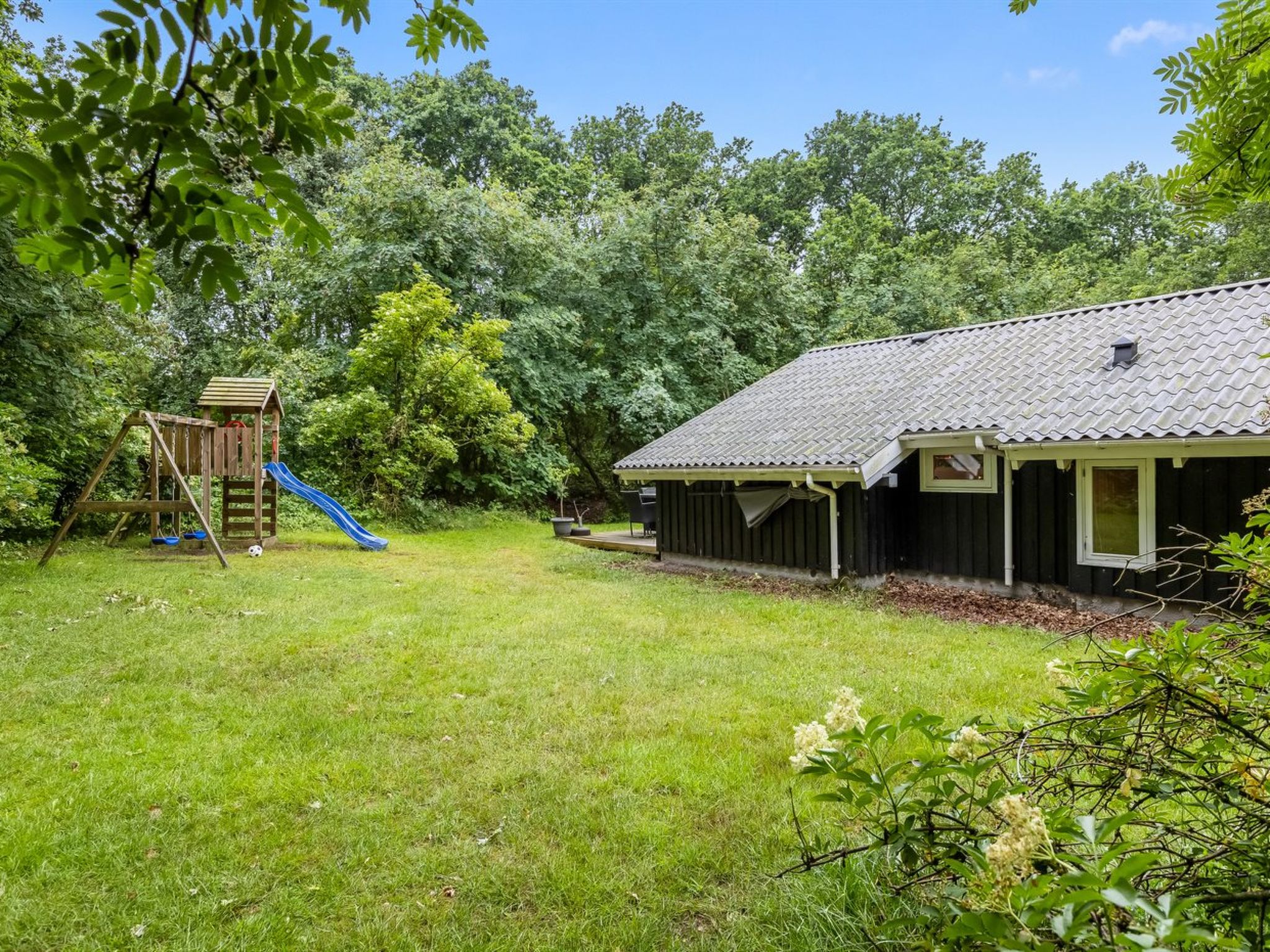 "Lovis" - 600m from the sea - Buiten