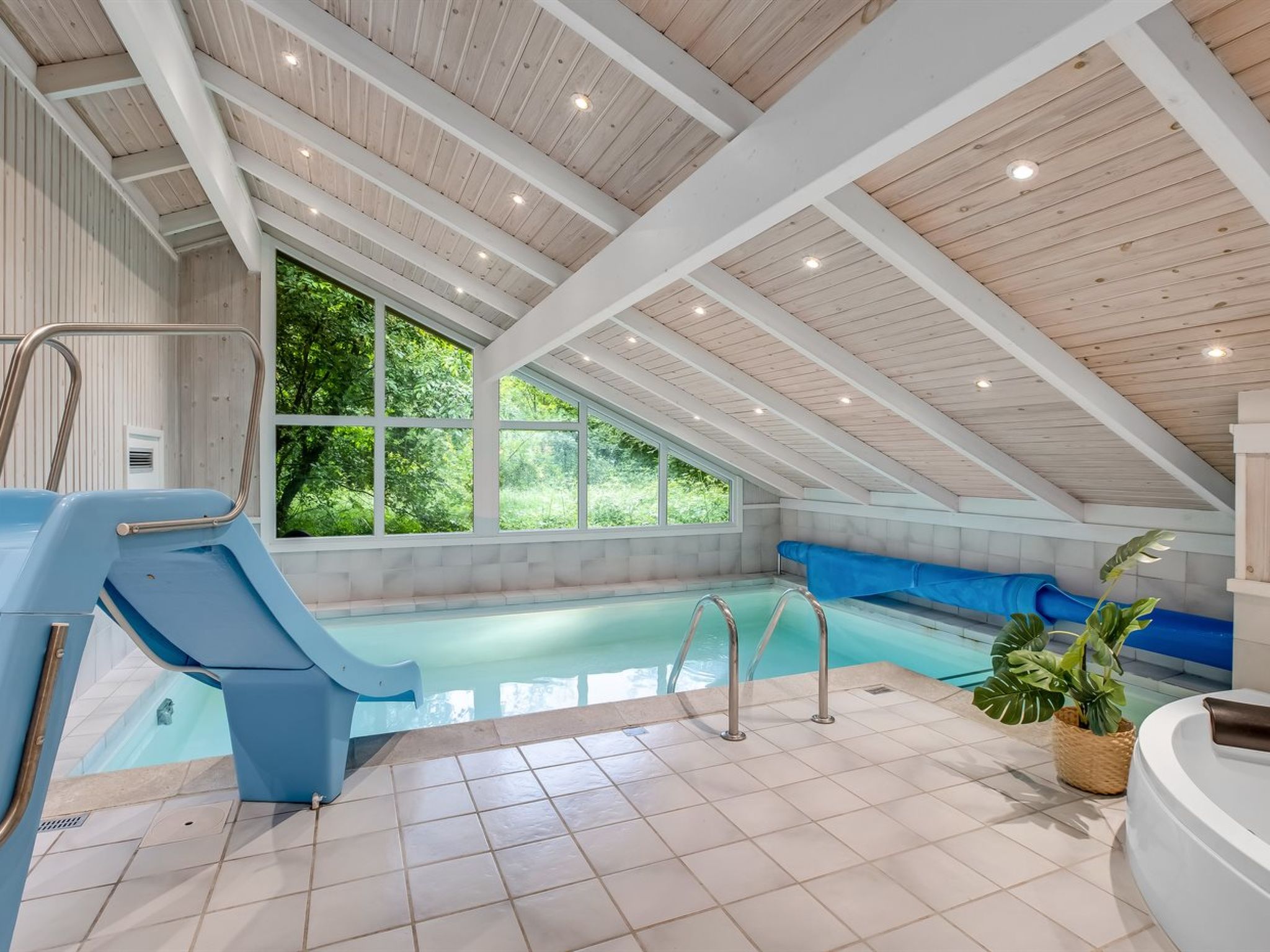 "Lovis" - 600m from the sea - Buiten