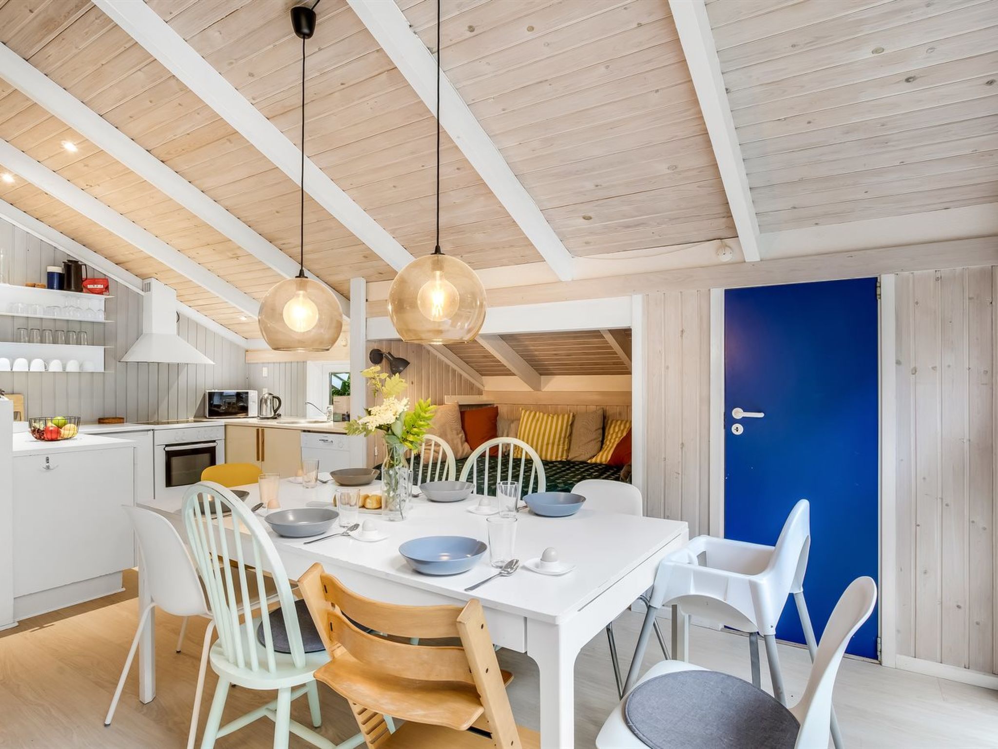 "Lovis" - 600m from the sea - Binnen