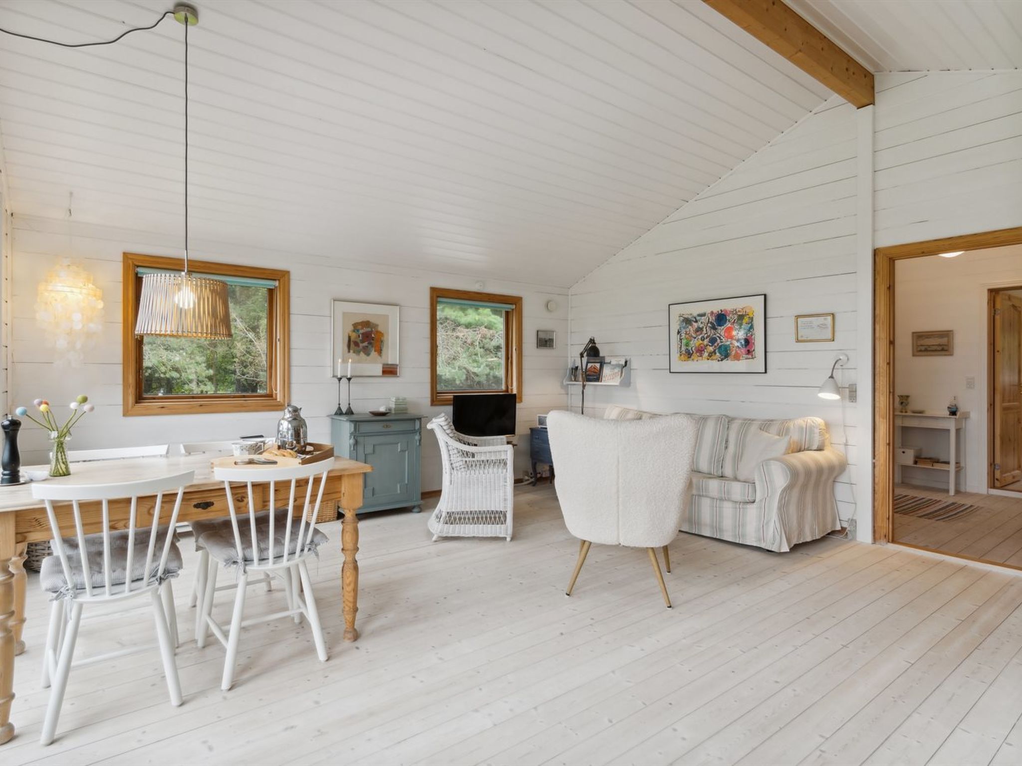 "Lycka" - 3km from the sea - Binnen