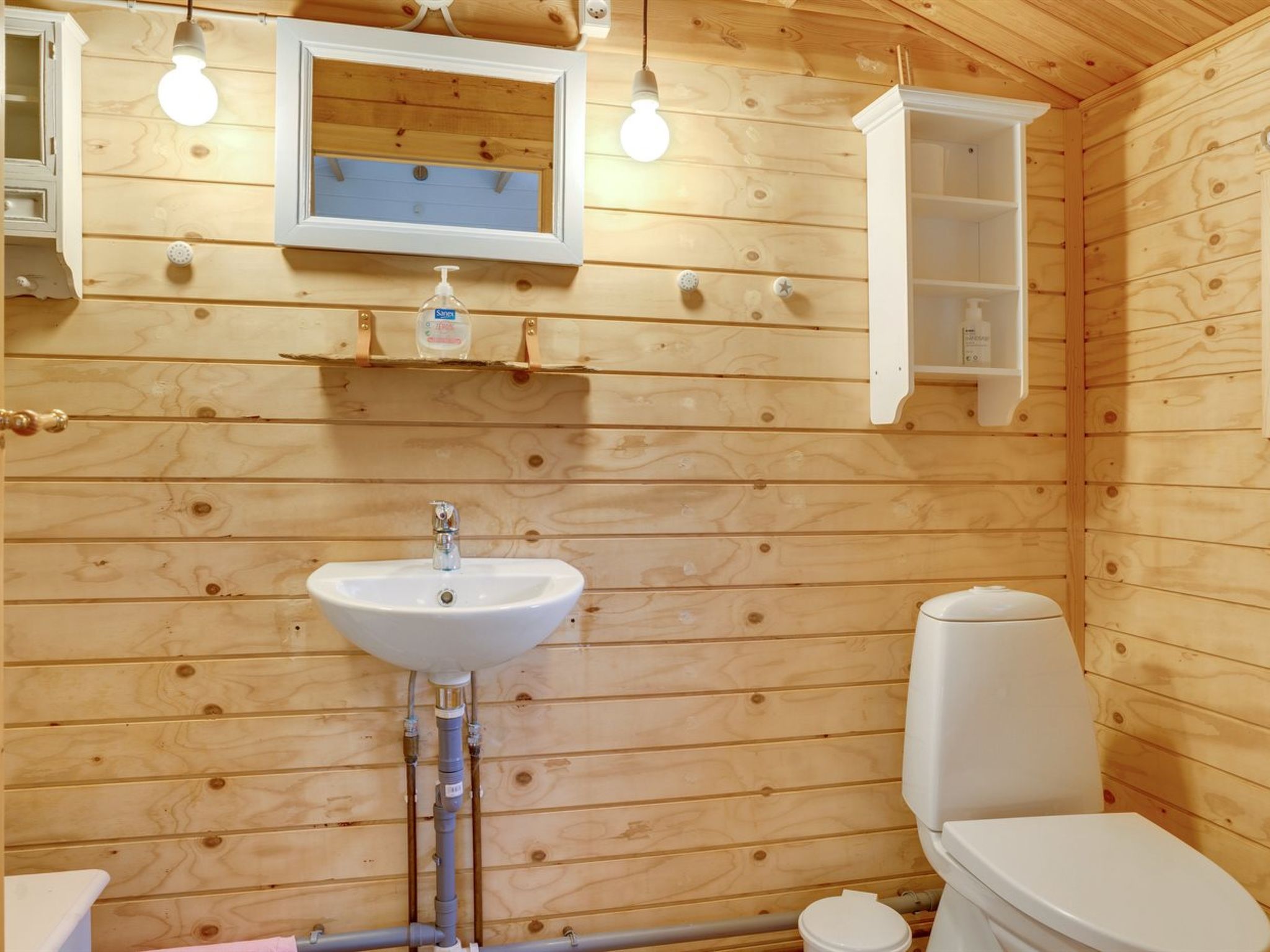 "Lycka" - 3km from the sea-Binnen