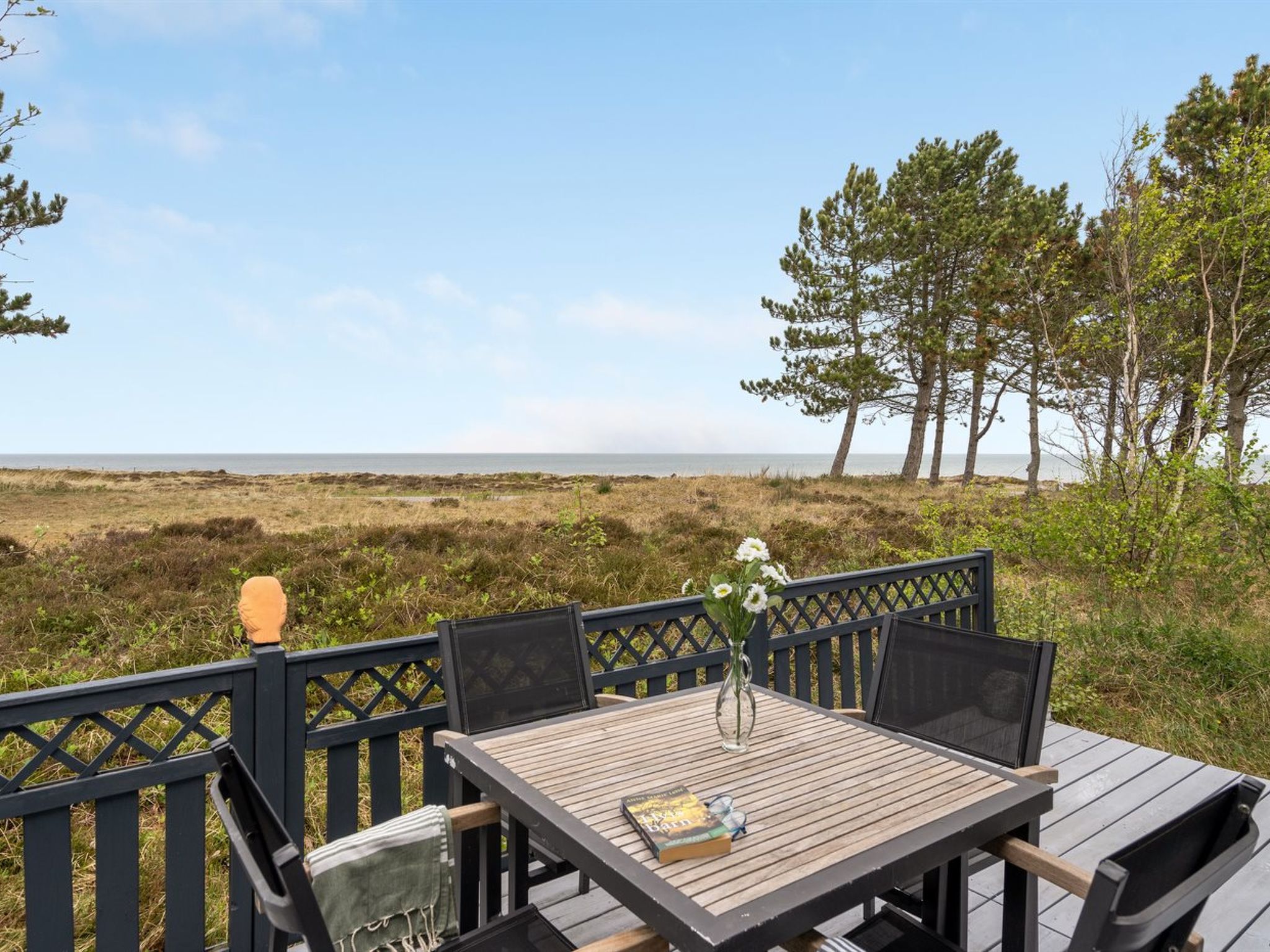 "Djuna" - 200m from the sea - Buiten