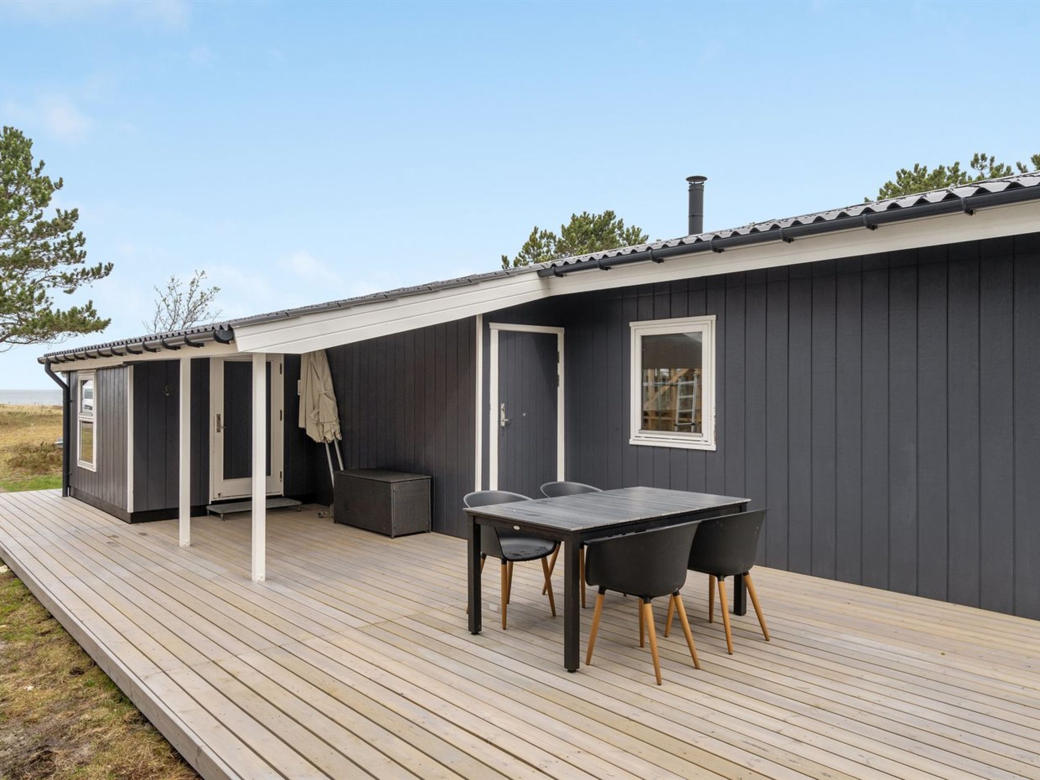 "Djuna" - 200m from the sea - Buiten