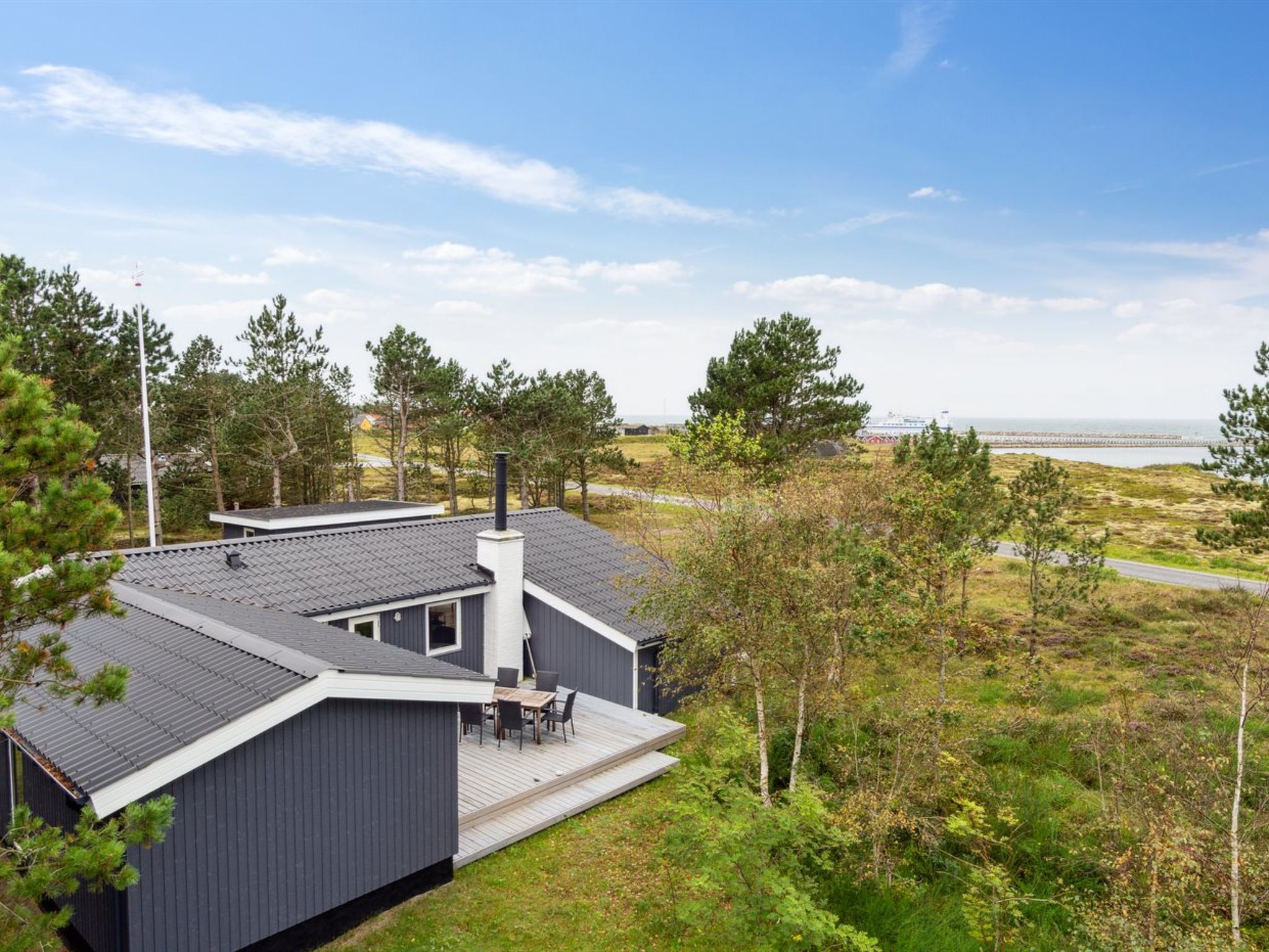 "Djuna" - 200m from the sea - Buiten