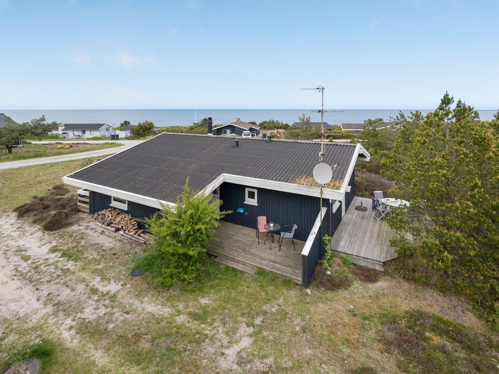 "Arun" - 150m from the sea