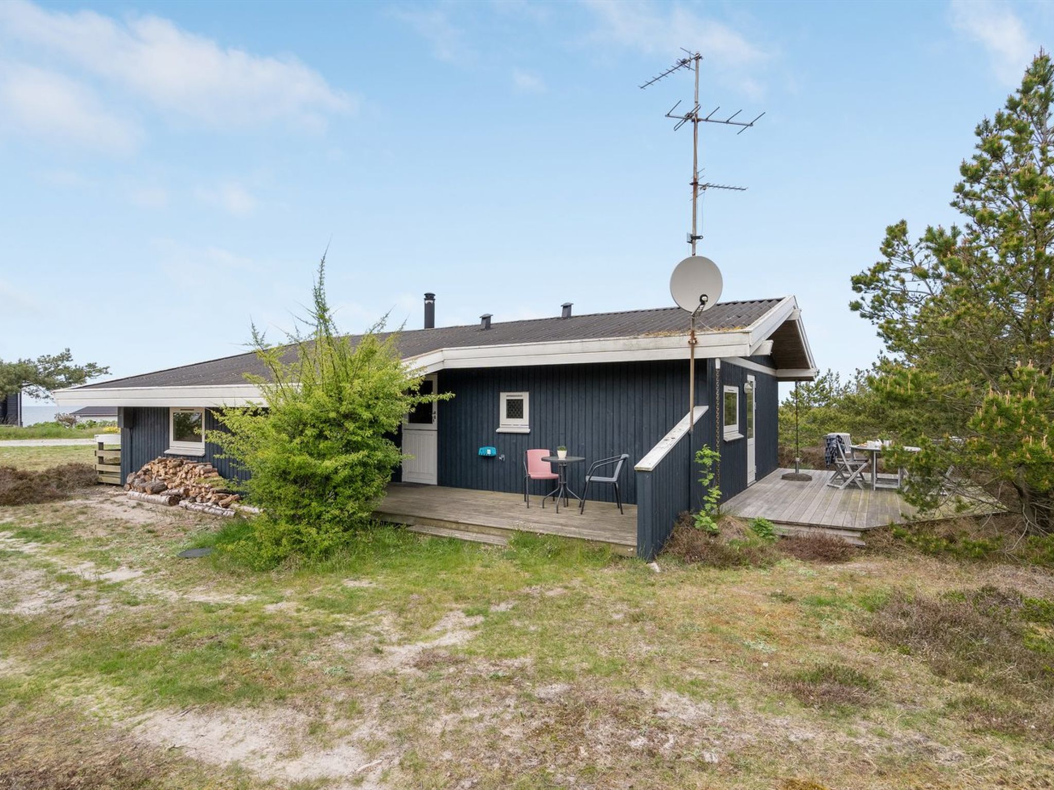 "Arun" - 150m from the sea - Buiten