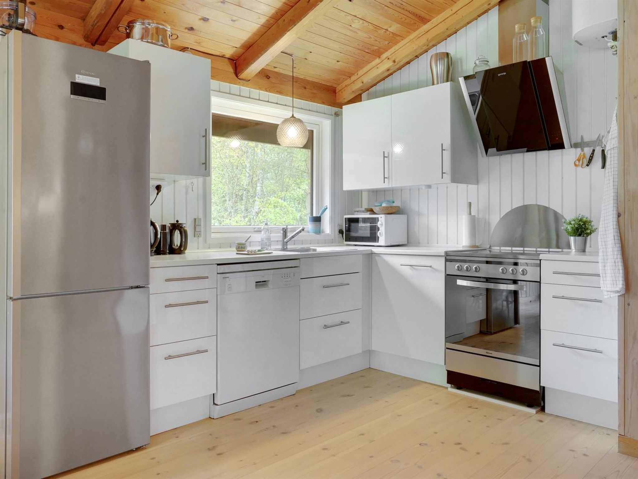 "Thorger" - 5km from the sea-Binnen