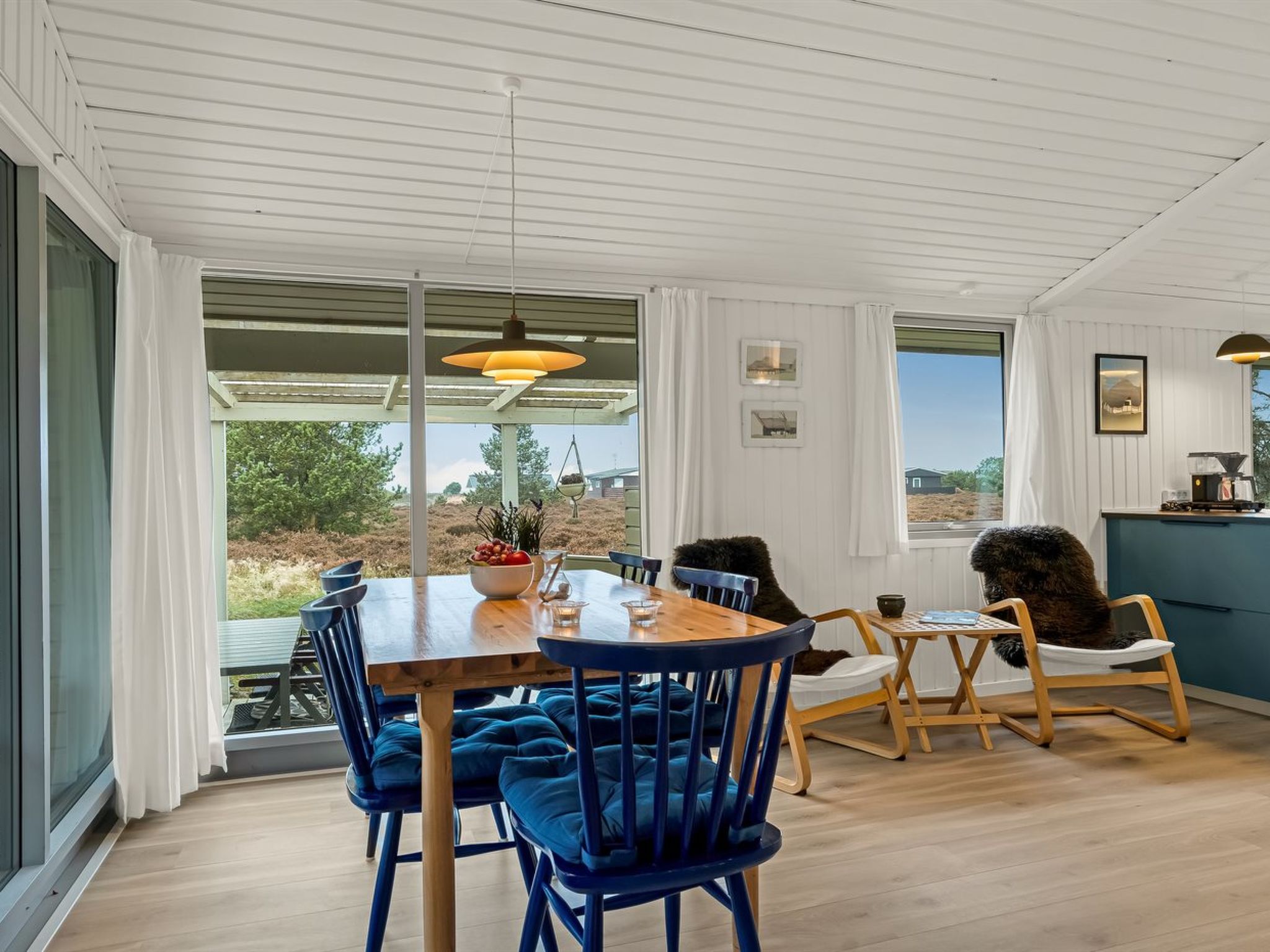 "Alwine" - 250m from the sea-Binnen