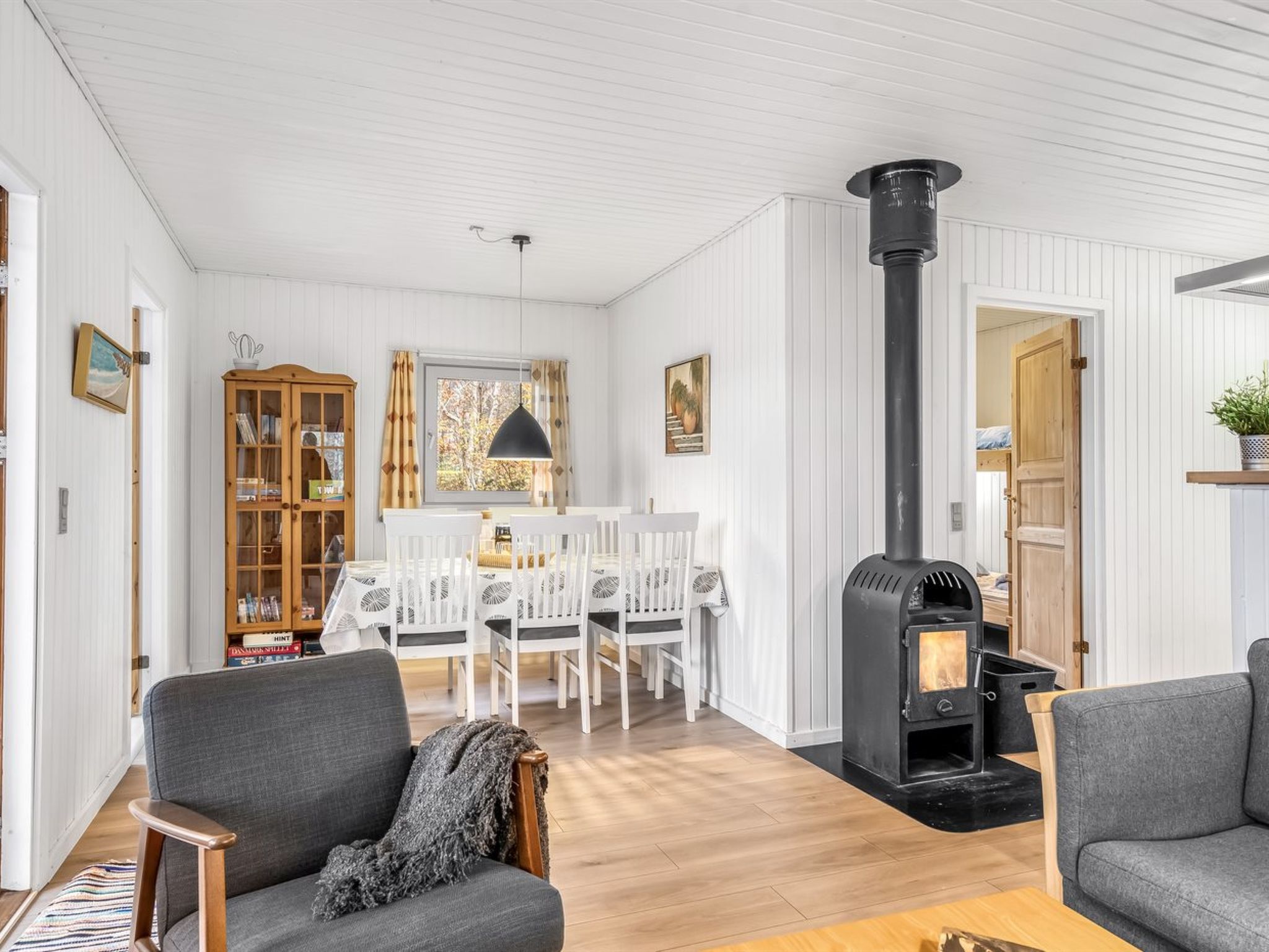 "Lonneke" - 800m from the sea