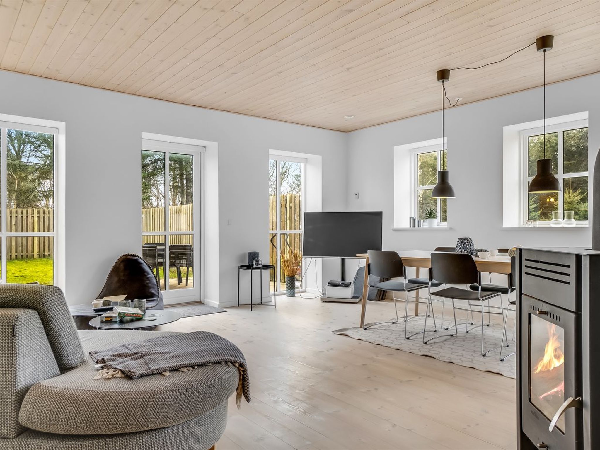 Photo of "Etly" - 246m from the sea