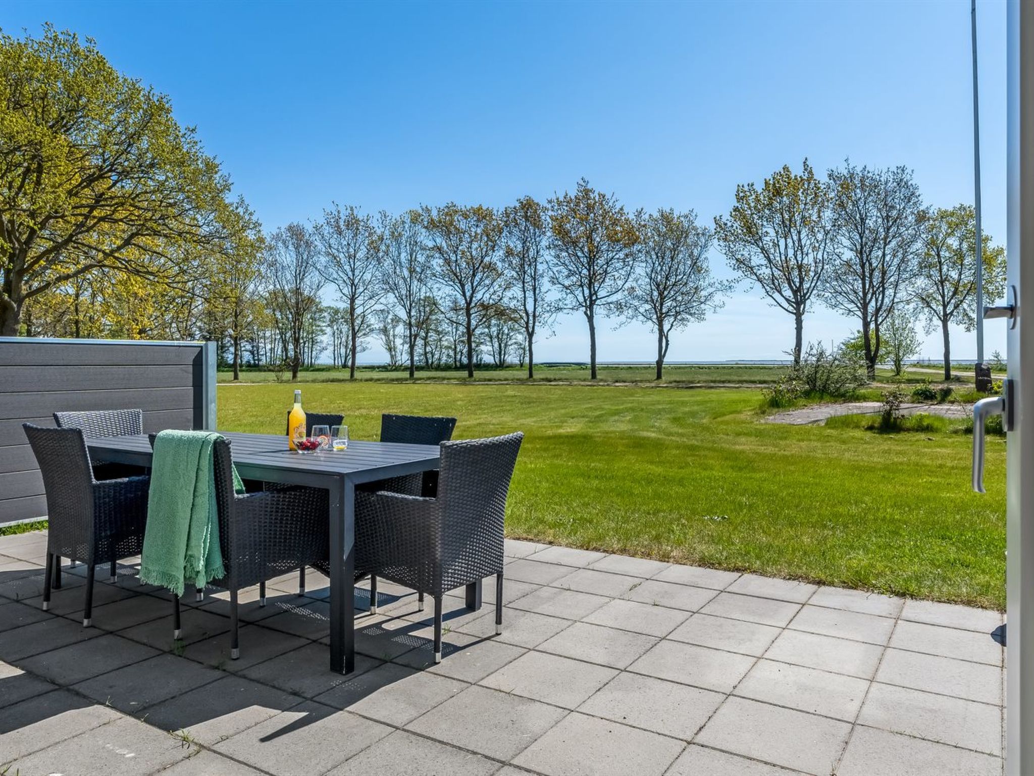 "Ilsebeth" - 400m from the sea - Outside