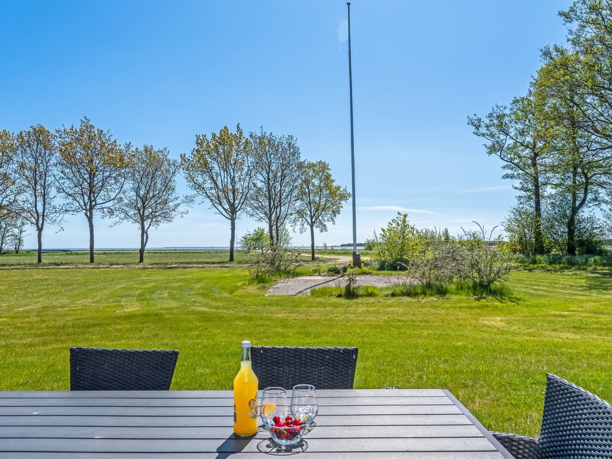 "Ilsebeth" - 400m from the sea - Outside