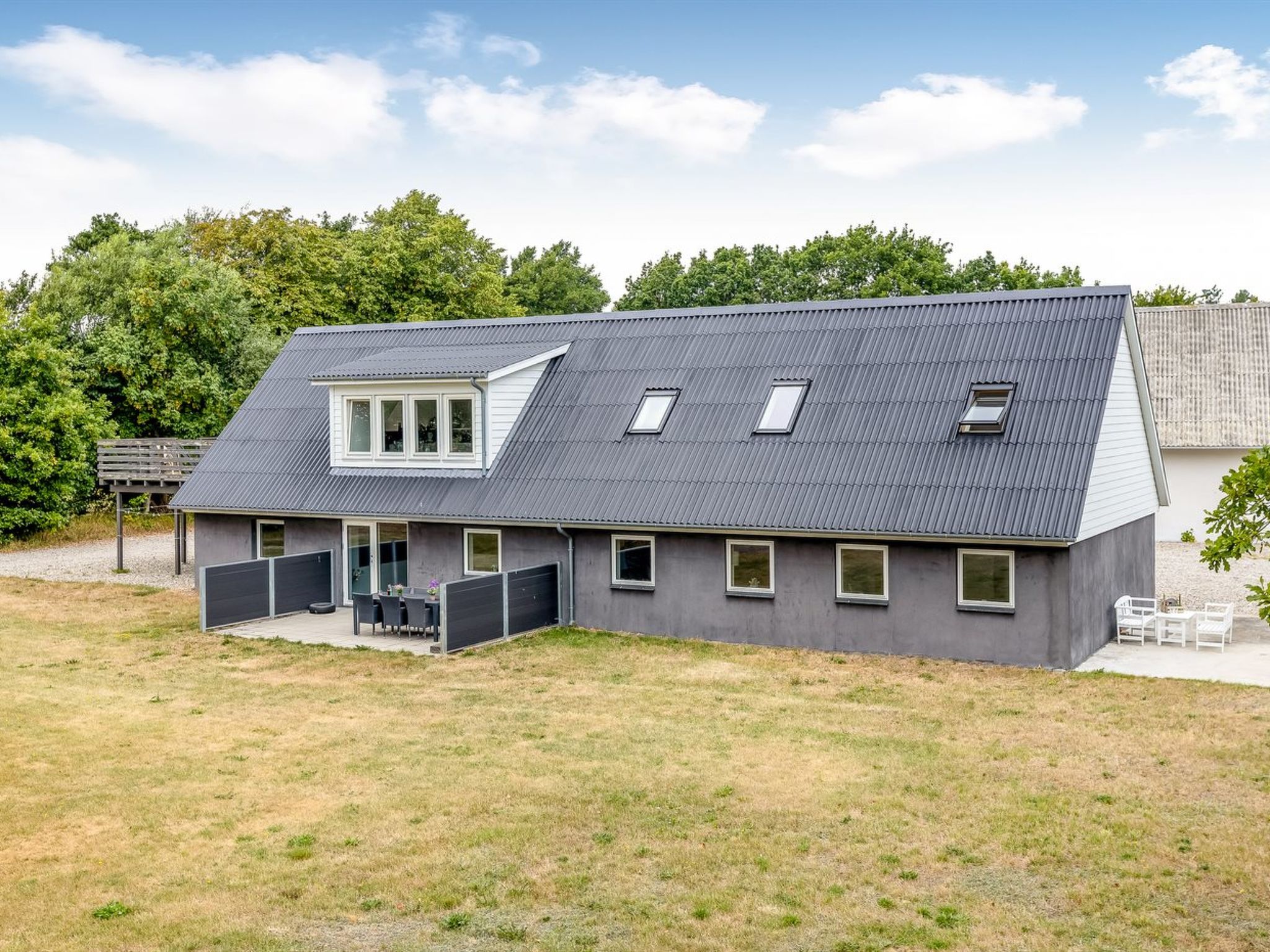 "Ilsebeth" - 400m from the sea - Outside