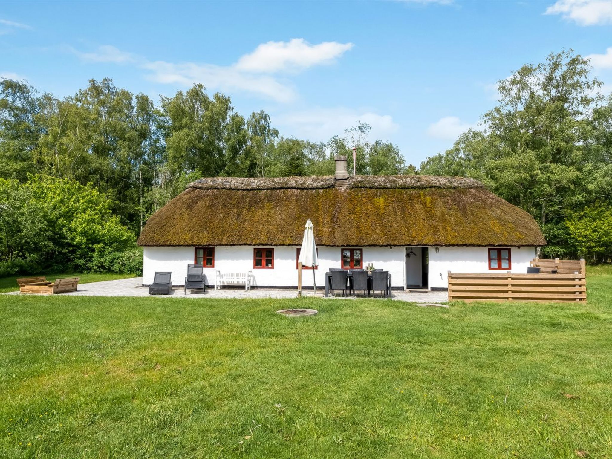 "Aatos" - 2km from the sea - Buiten