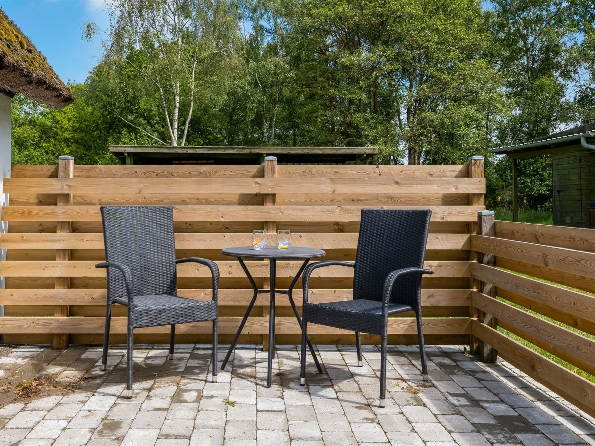 "Aatos" - 2km from the sea - Buiten