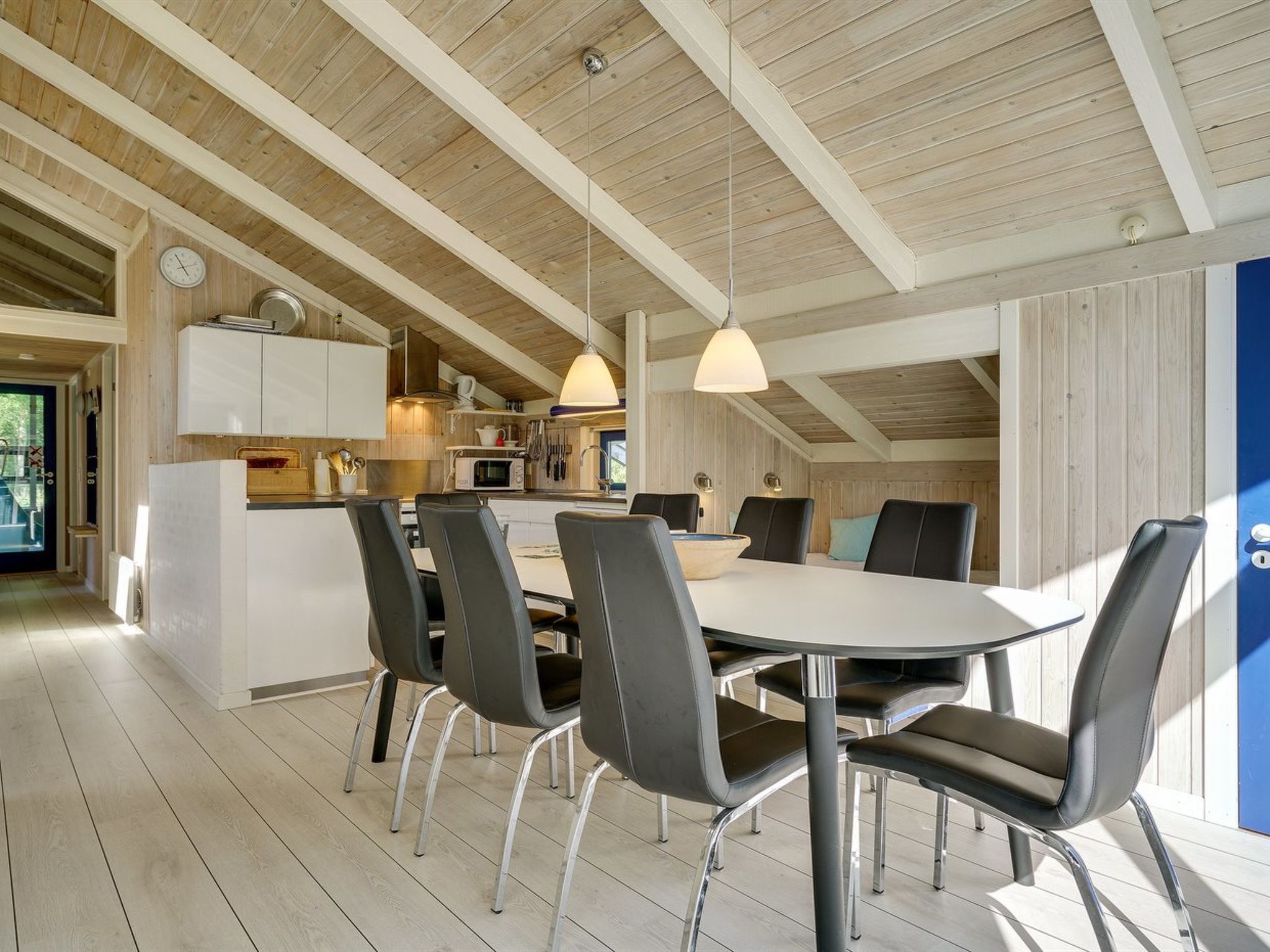 "Rathulf" - 700m from the sea-Binnen