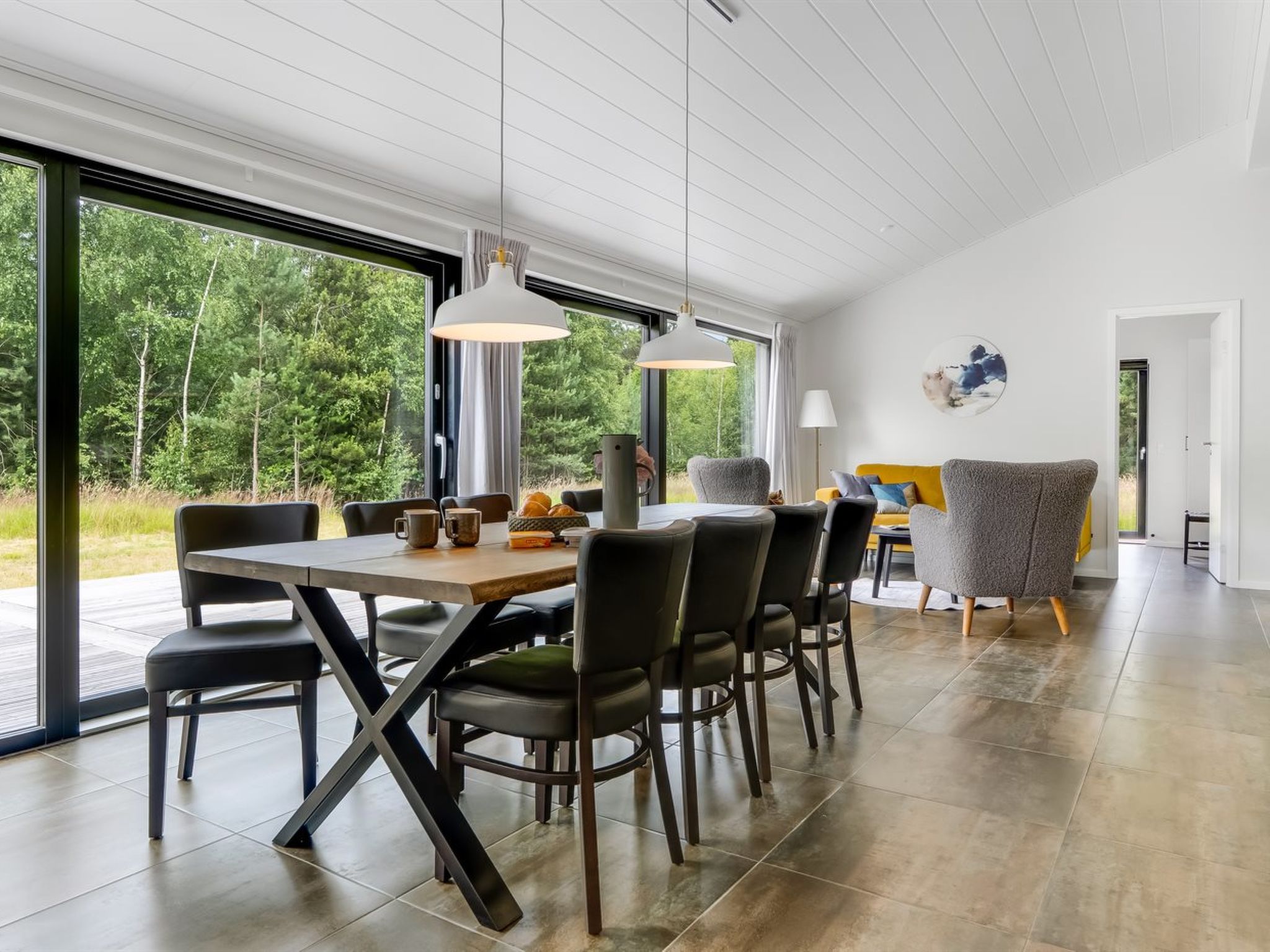 "Sighvat" - 300m from the sea - Inside