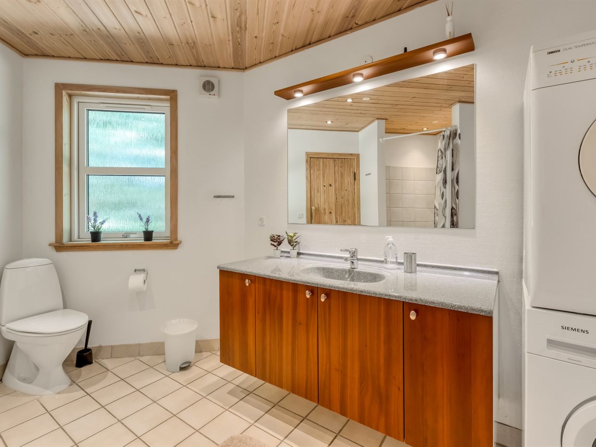 Photo of "Hristijan" - 4.8km from the sea