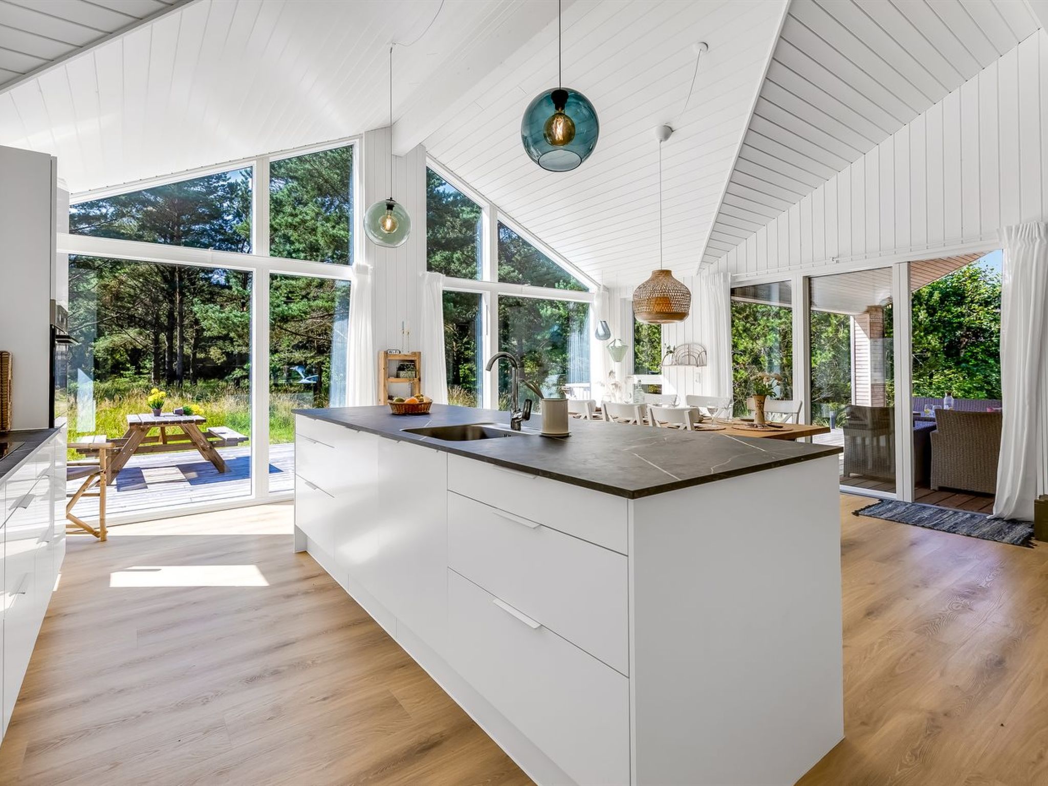 "Aarthi" - 575m from the sea-Binnen