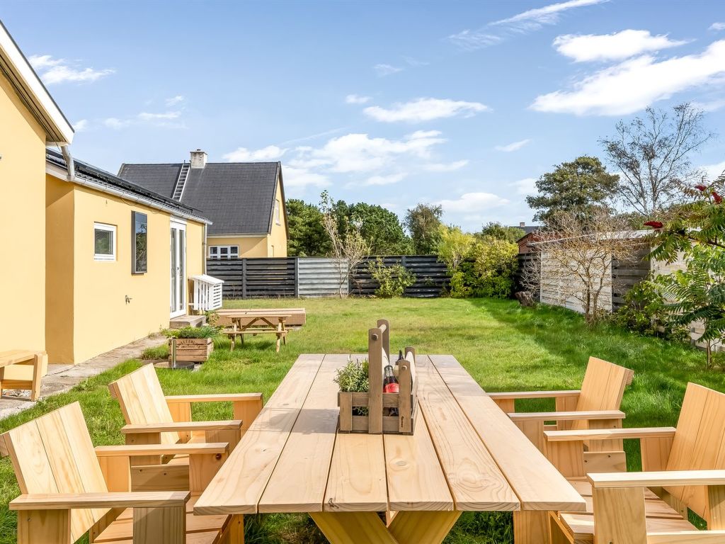 'Alpi' - 270m from the sea