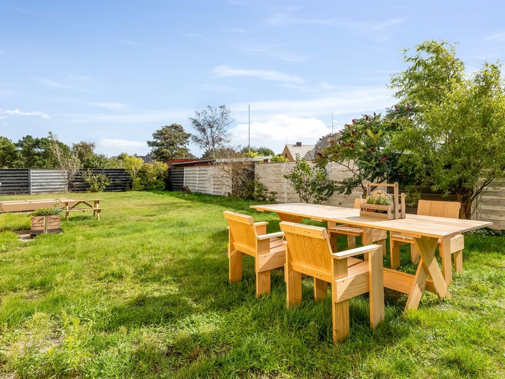 'Alpi' - 270m from the sea