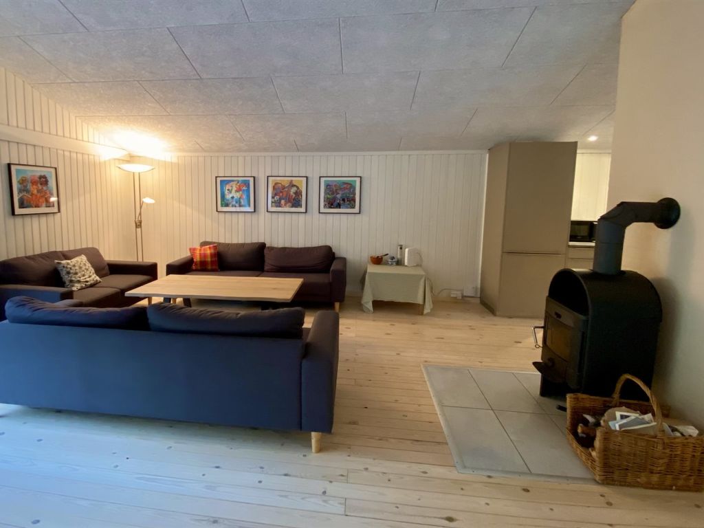 'Alika' - 300m from the sea