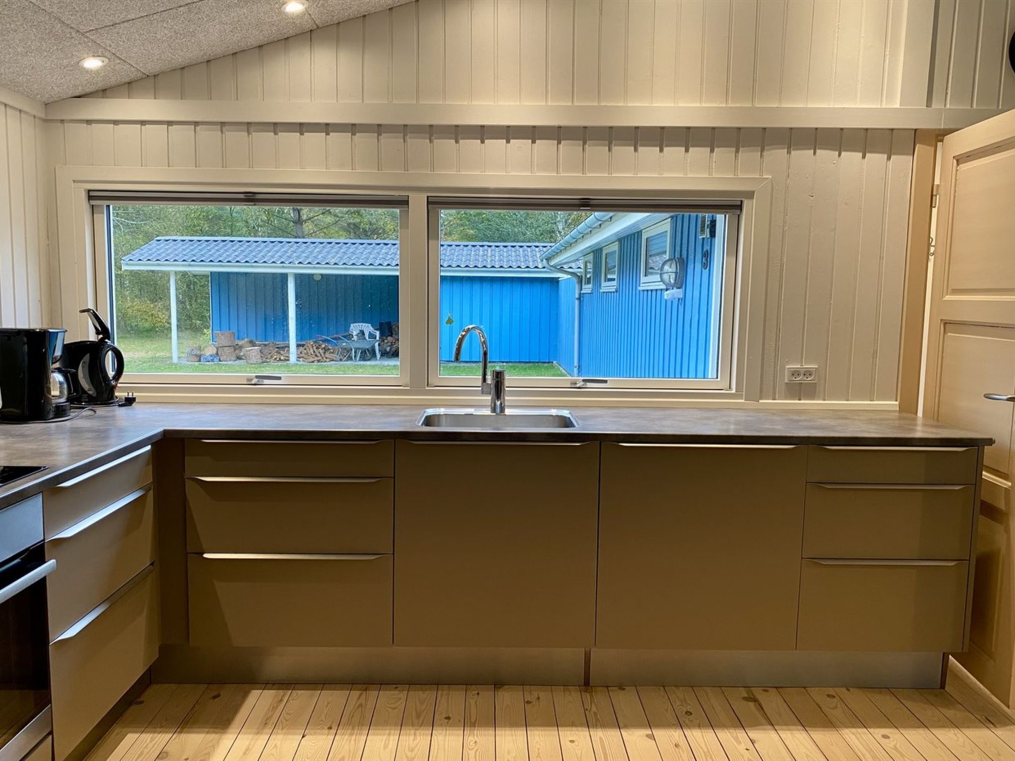 "Alika" - 300m from the sea-Binnen