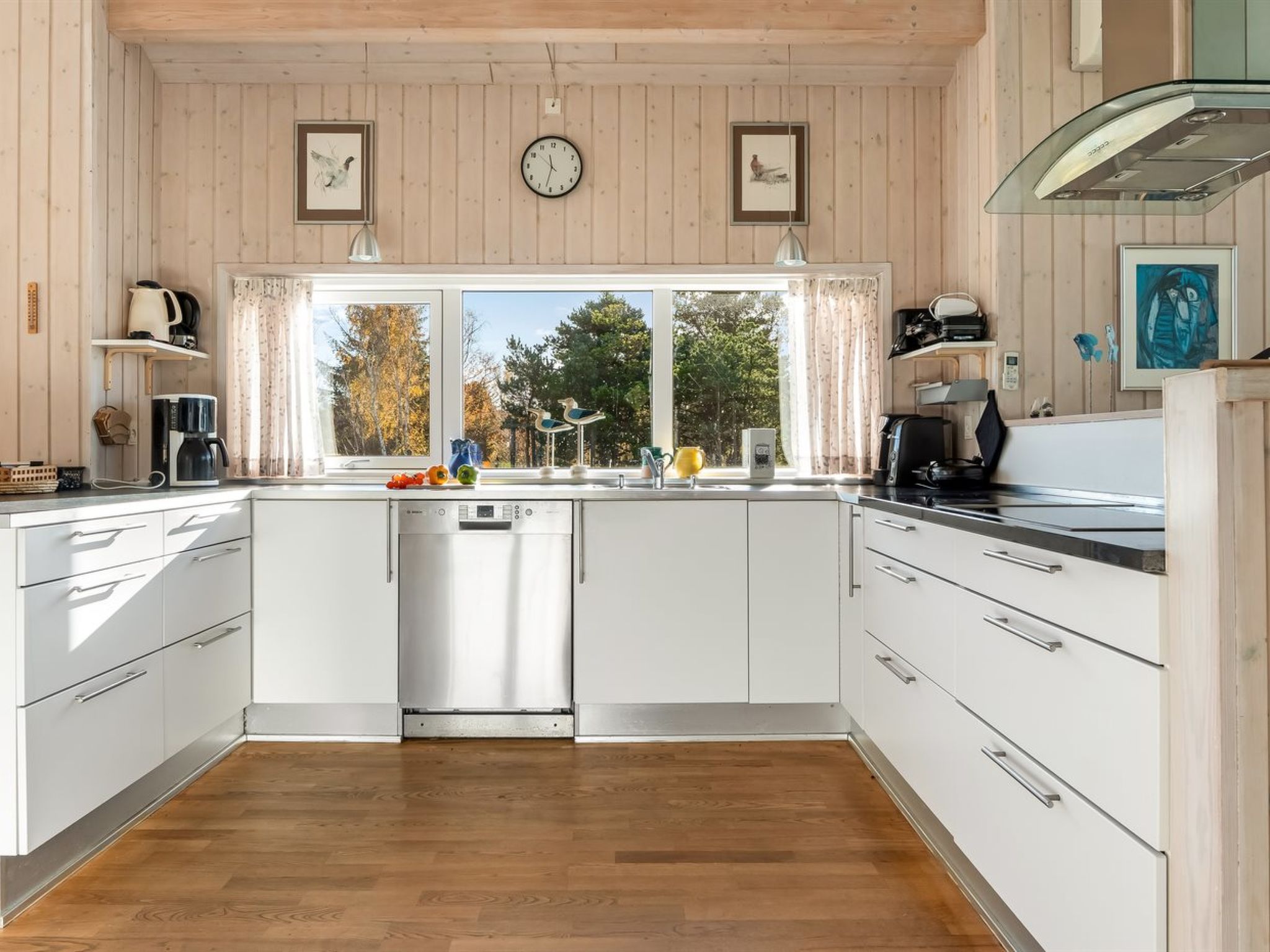 "Tjorven" - 400m from the sea