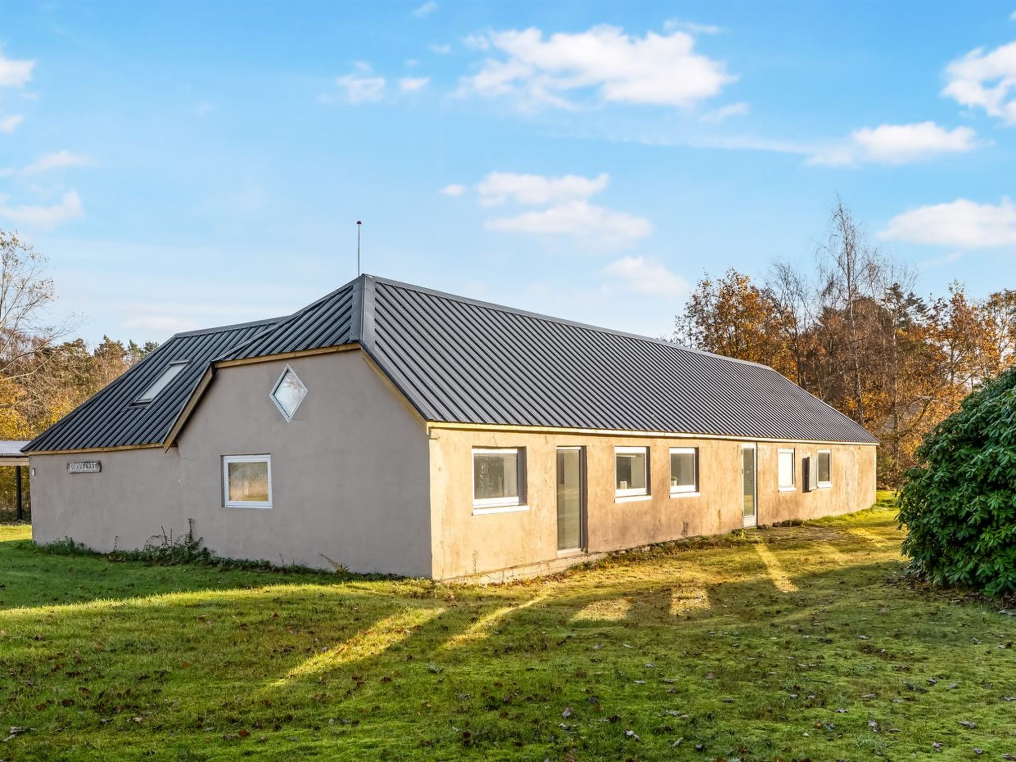 "Emelia" - 4.2km from the sea