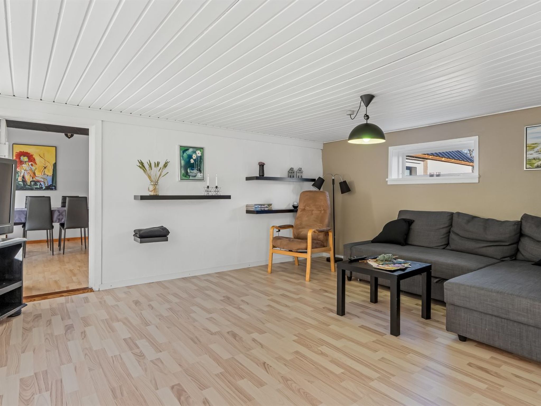 "Emelia" - 4.2km from the sea — Living Room (2 of 16)