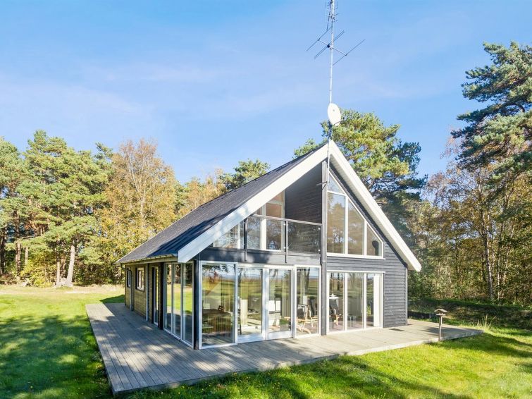 Zeezicht en rust in vakantiehuis Aman op Læsø in Læsø