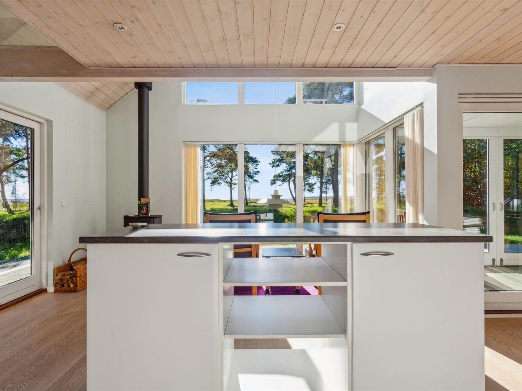 "Aman" - 100m from the sea - Inside