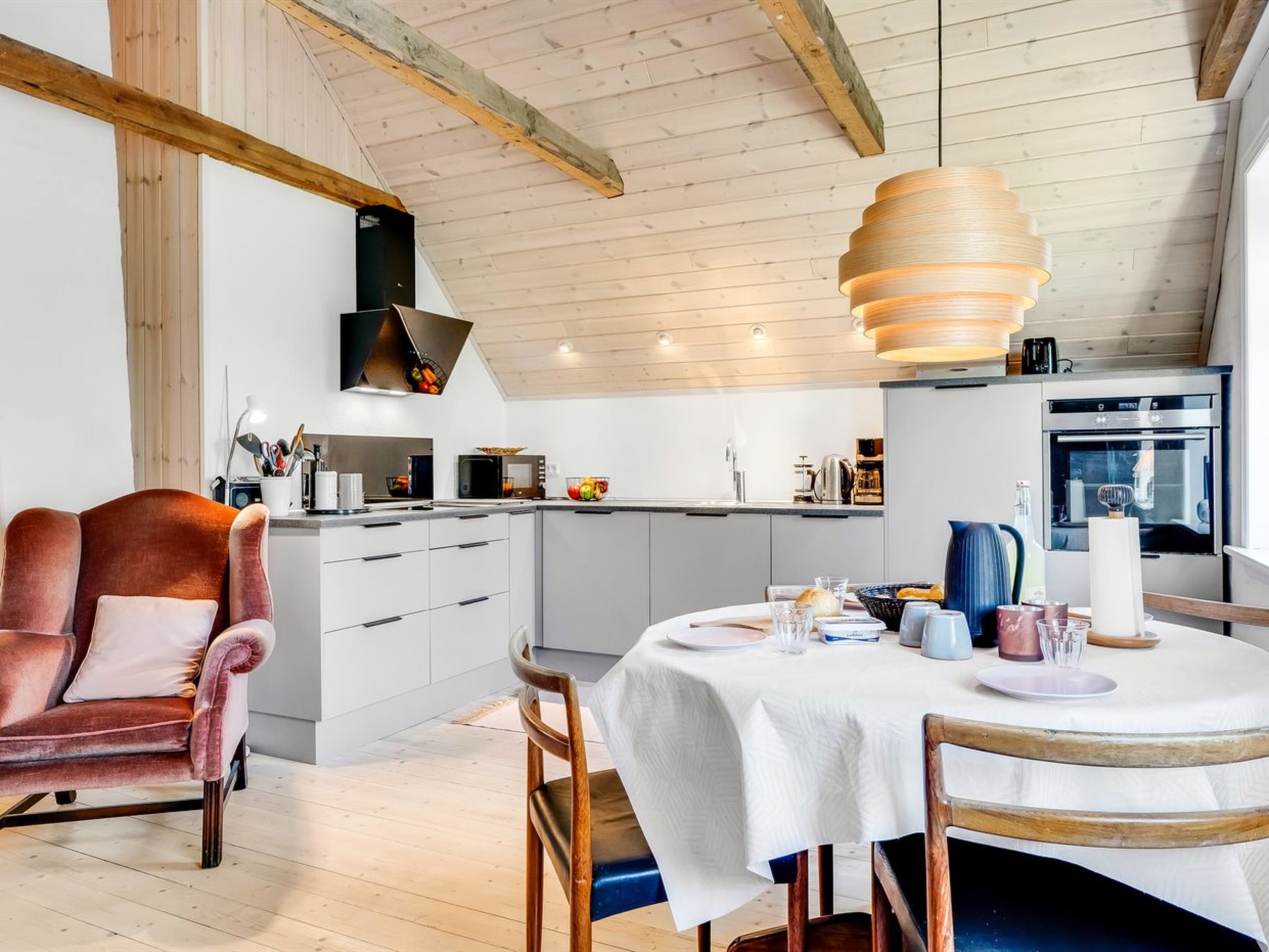 "Yorrick" - 5km from the sea - Binnen