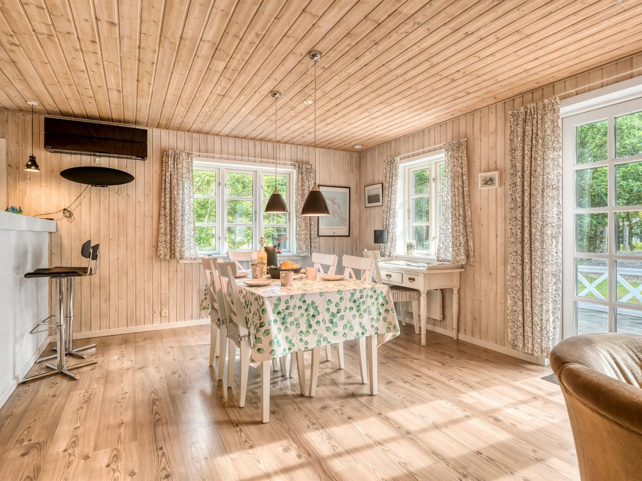 "Alivia" - 500m from the sea - Binnen